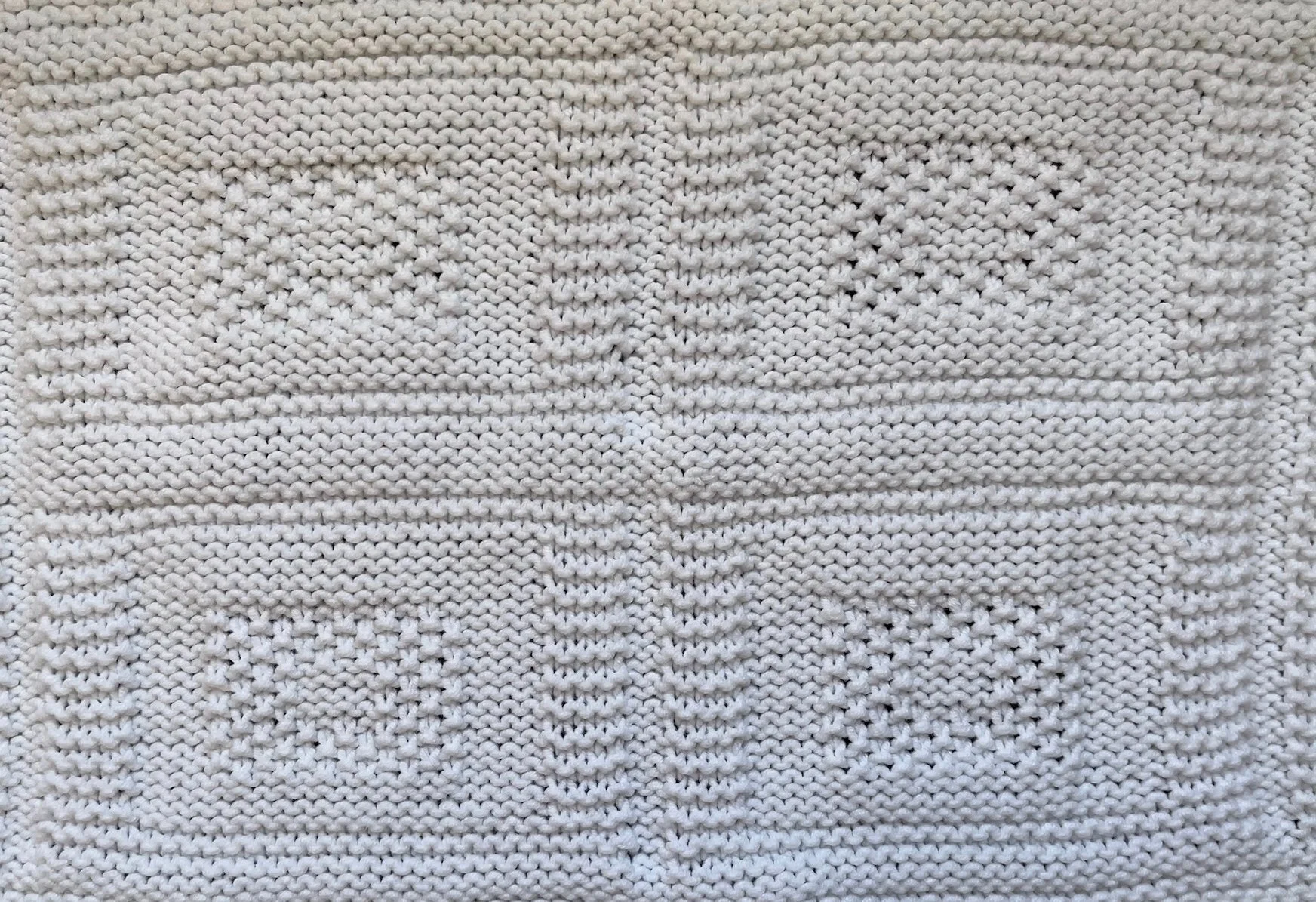 30 sts x 32 rows KPT Concentric Squares (I-A-15-h-(5)) WS.jpg