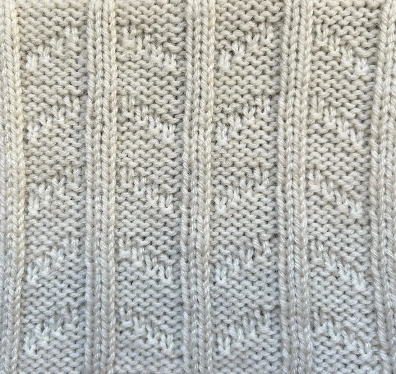 16 sts x 8 rows KPT Flying Geese (I-A-11-f-3-(4)) WS.jpg