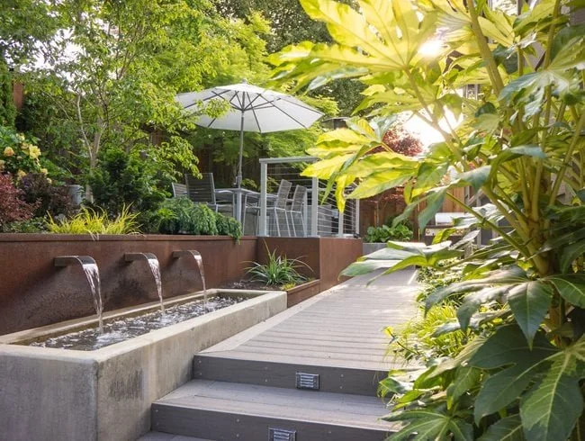 outdoor-dining-terrace-canopy-of-trees-garden-design_9857.jpg