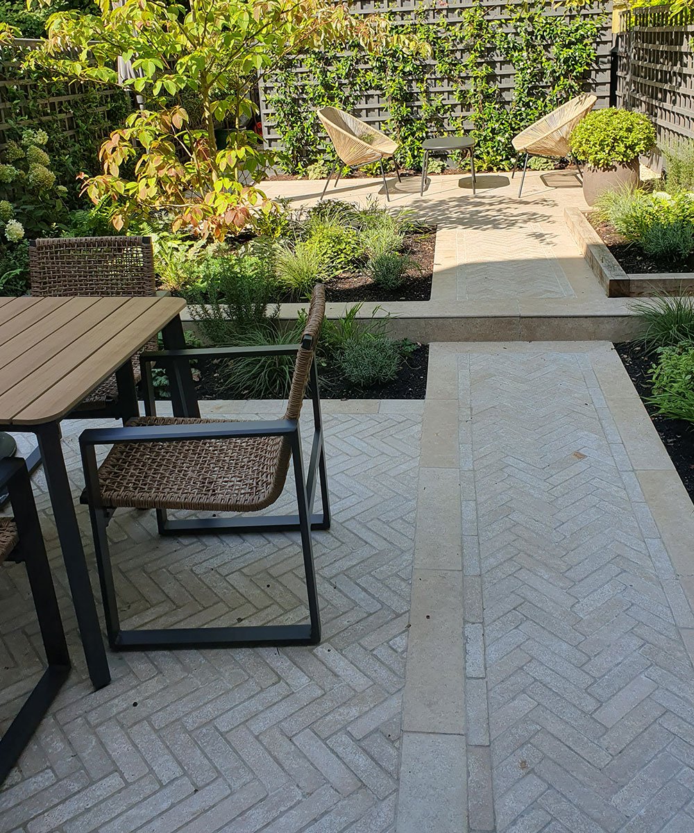 Lymington-Dune-Herringbone-Paver-Path-Southampton-Limestone-7.jpg