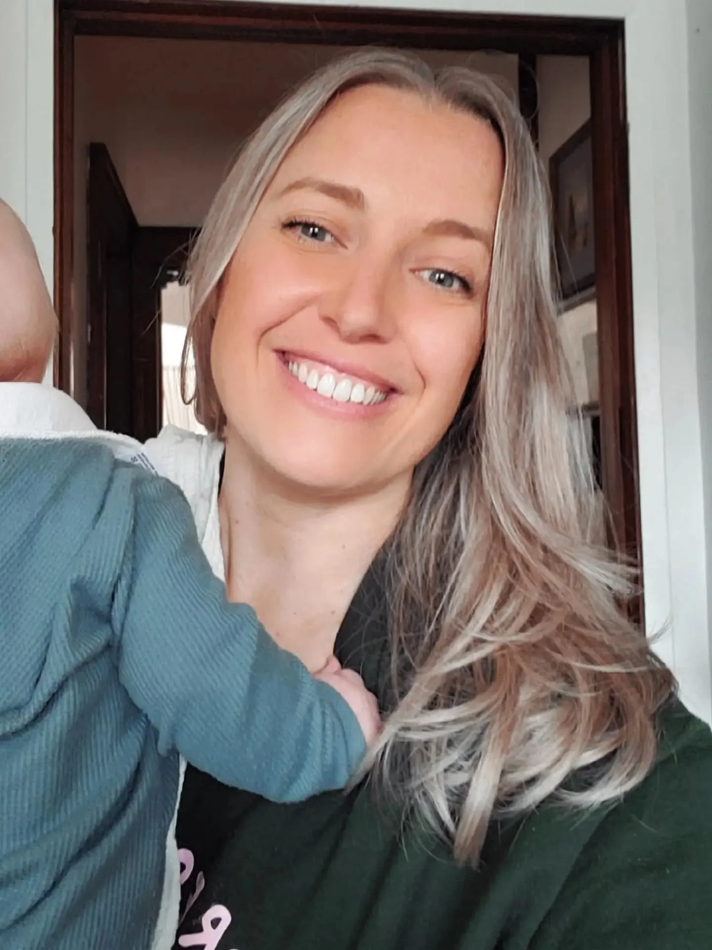 16 years of love on the sweet 16. 💐💛💙🏀