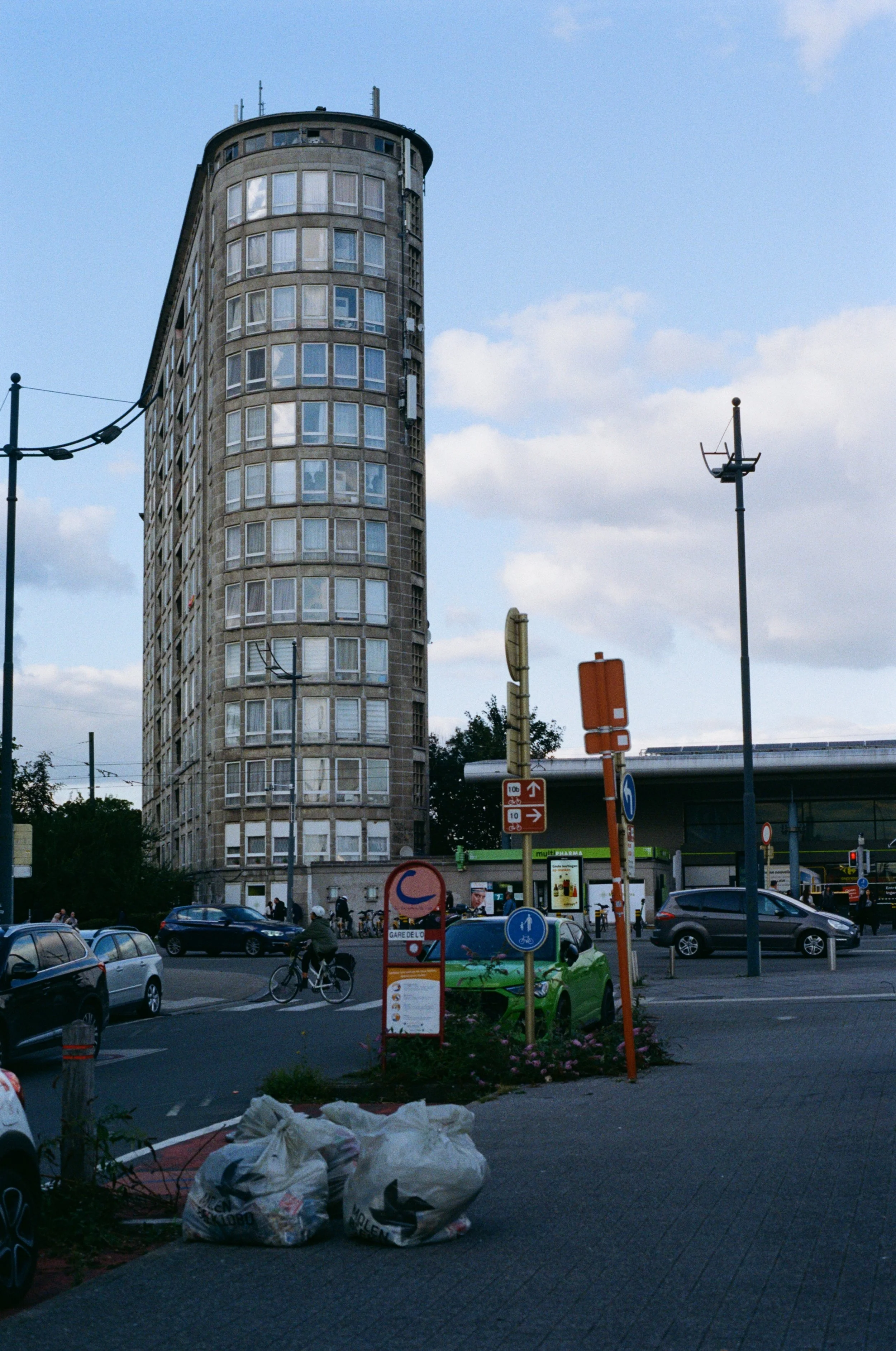 231098310027_26.jpg
