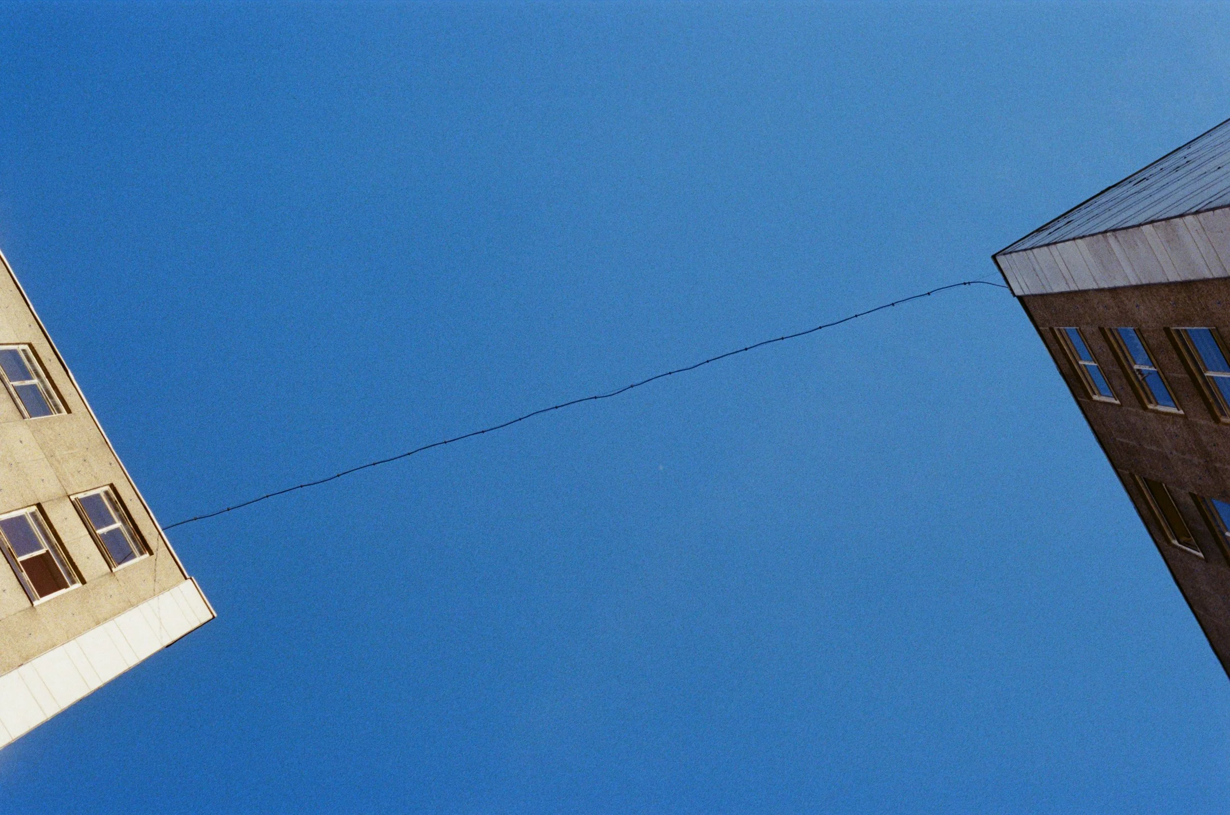 deux blocs connectés (2025)