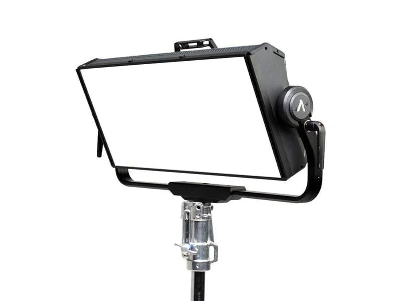 Aputure NOVA 600c panel light