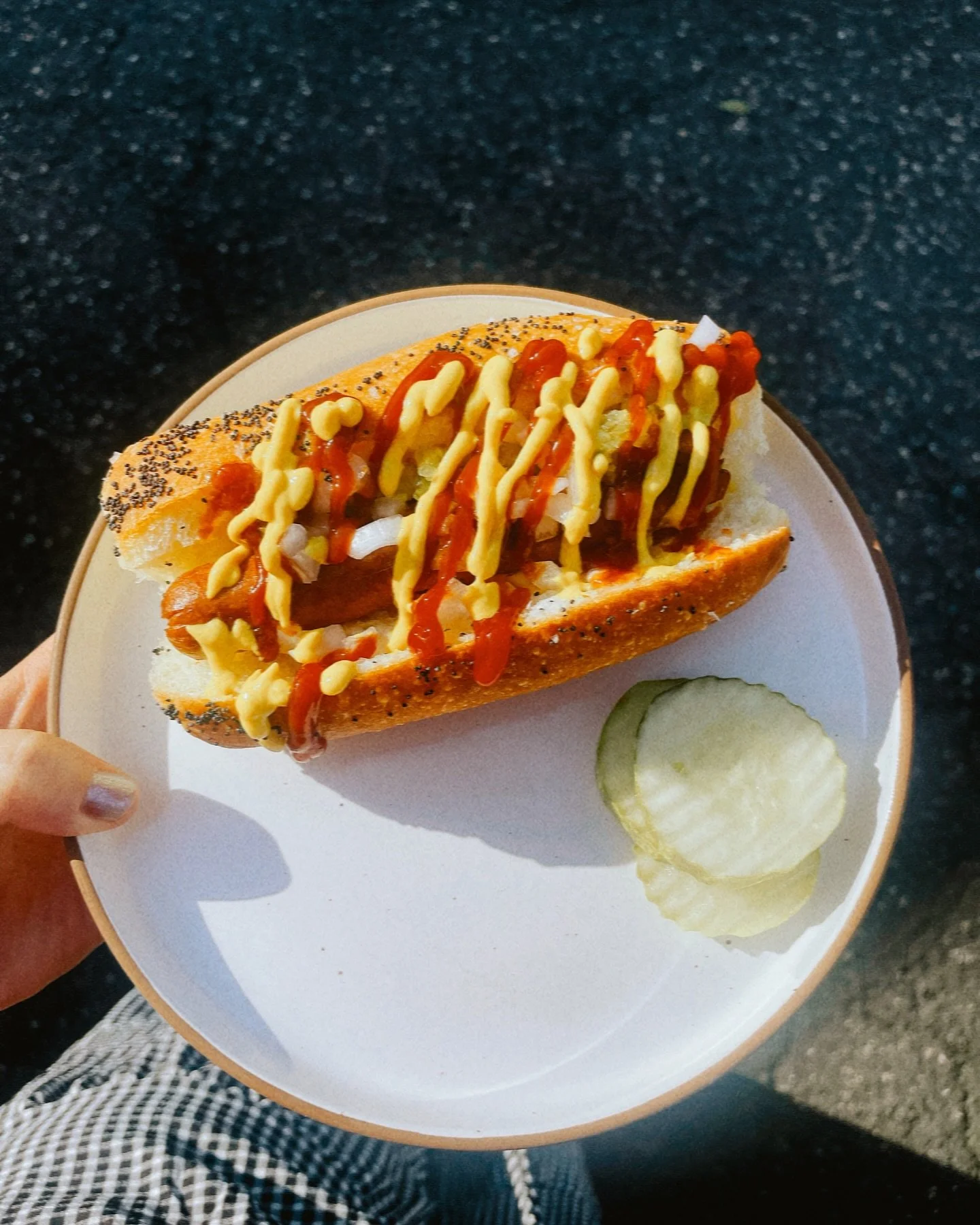 LAST  S M A S H 

Join us for the last Ap&eacute;ro Hour TONIGHT from 5-9!! 

Featuring the best of summer: Smash burgers, fancy dogs, melon salad, and sweet corn ice cream.