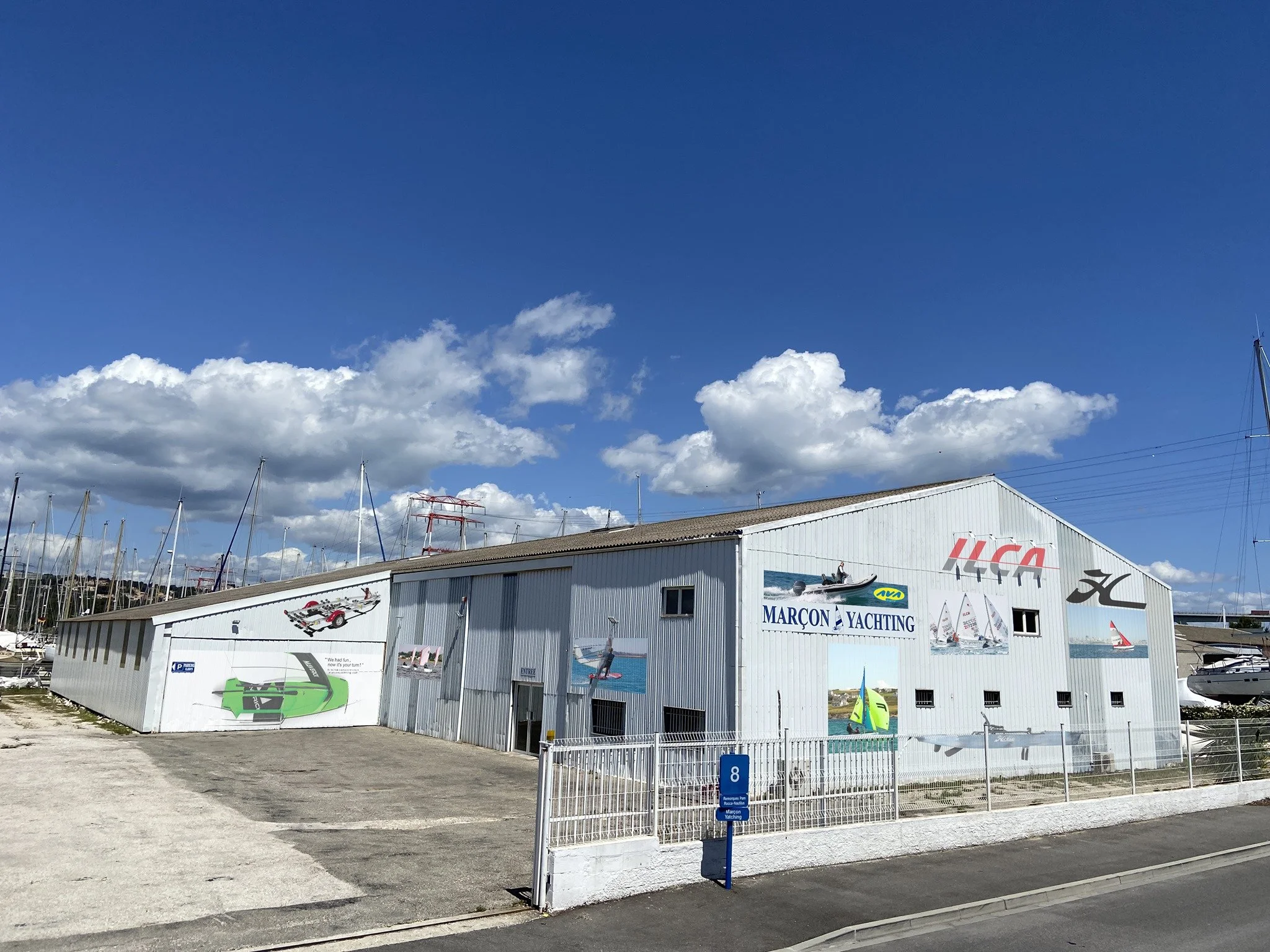 Locaux Marçon Yachting.jpg