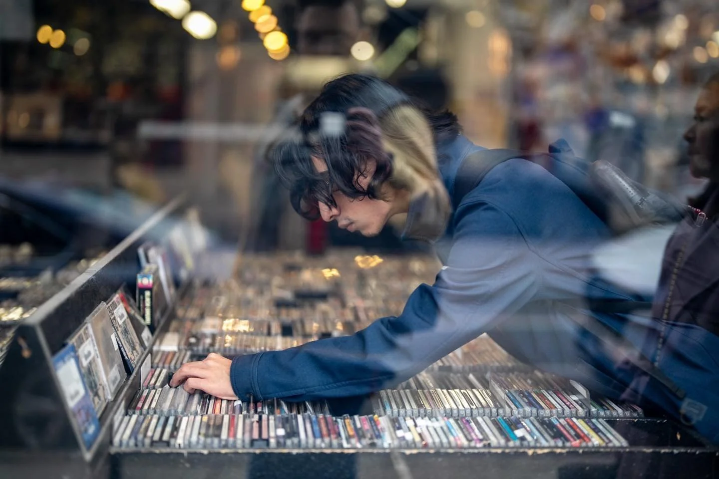 Crate diggin&rsquo; at @recklessrecords