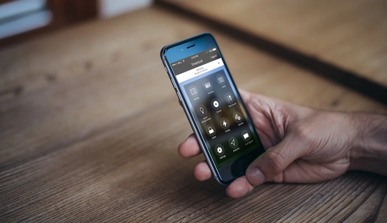 Smartlink Mobile Hand.jpg