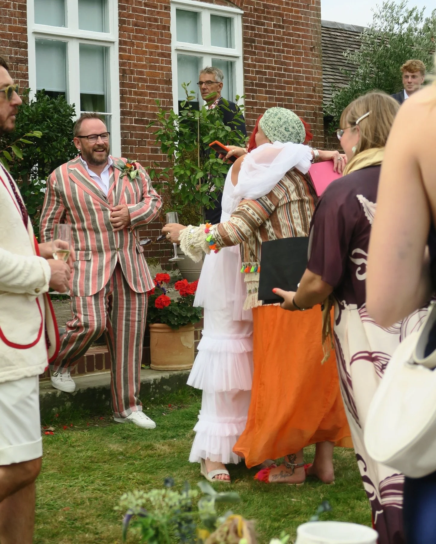 I love love love a wedding! ⭐️

Having worked as a wedding waitress for 5+ years - done a bit of wedding photography / video and lucky enough to be a guest a few times this year... they're just SO full of looooove💍

Hugs everywhere - different gener