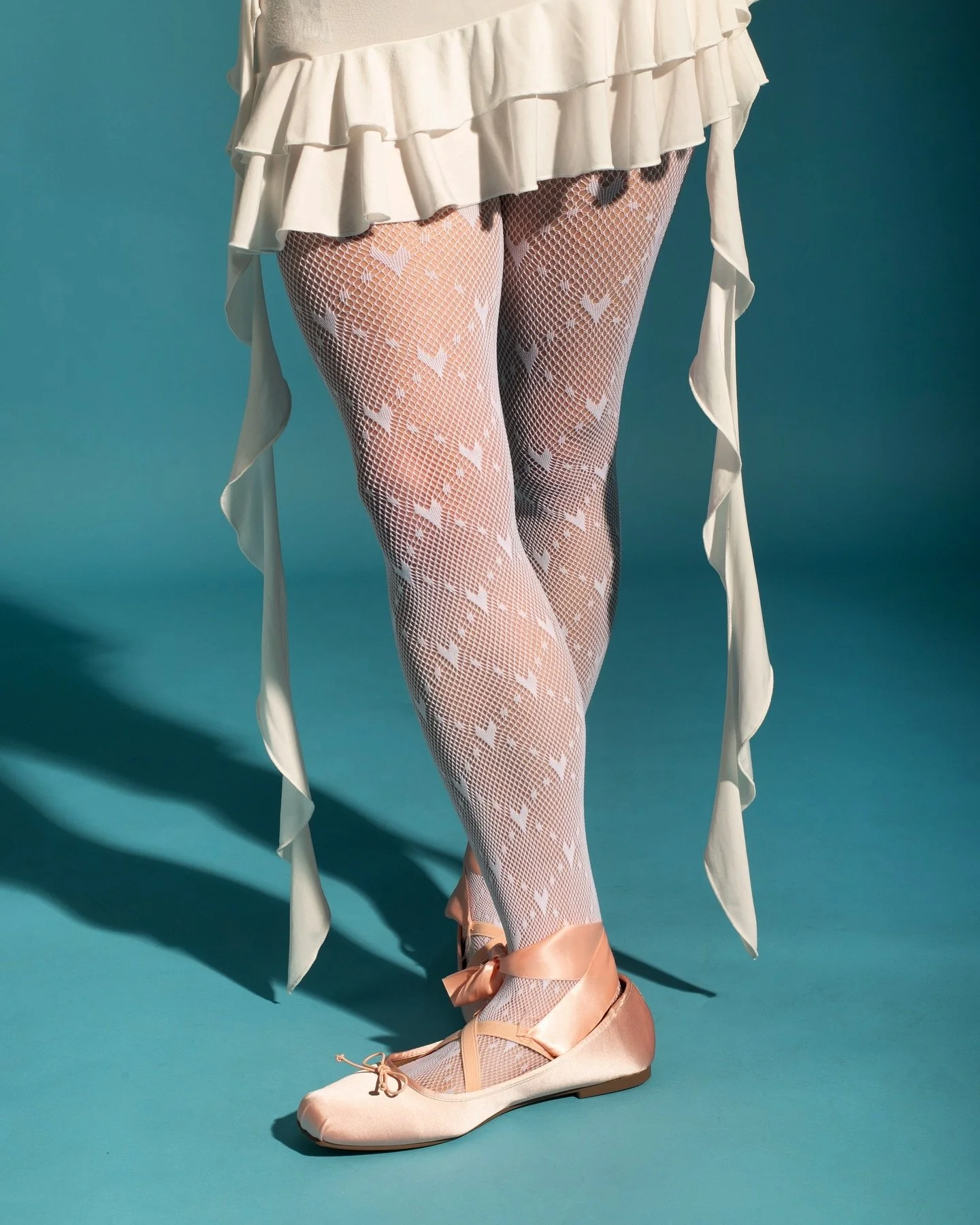 Test shoot as part of a current @uwefashioncommunication project 🦋🧞&zwj;♂️🫐

Model : @olu1h
Styling Inspiration : @yuhanwangyuhan 
Working collaboratively alongside @noahk.portfolio 

#UWEFashionCommunication #UWEBowerAshton #FashionCommunicationD