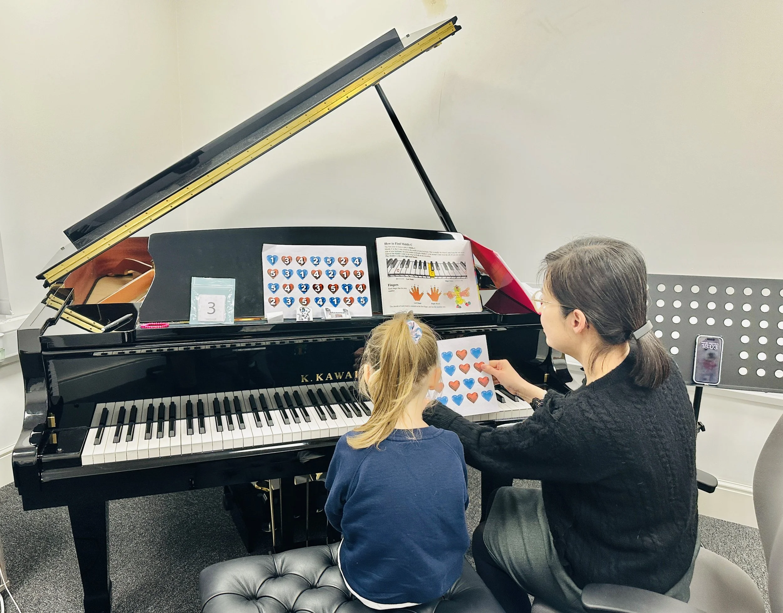 Beginner Piano Lessons (45mins/Weekly)