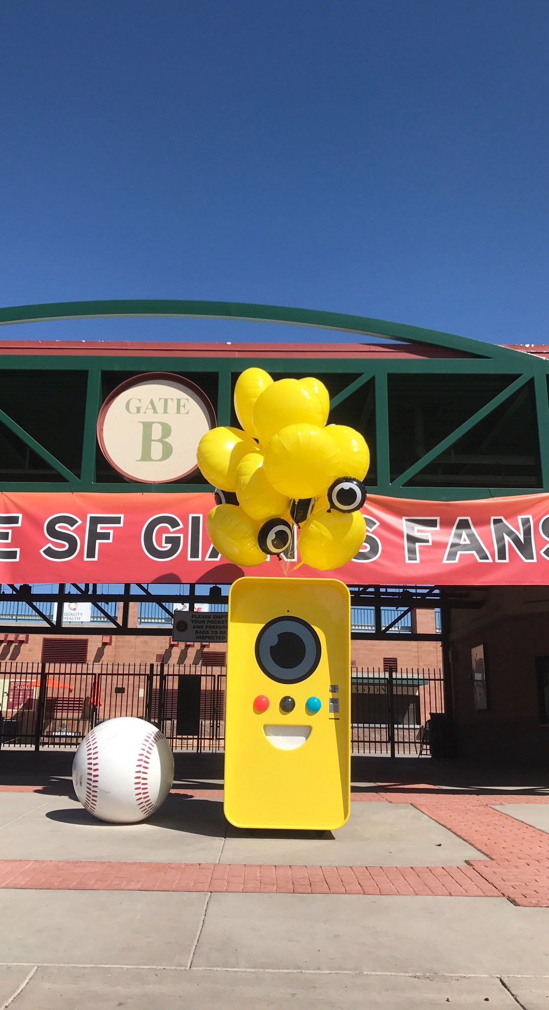 3.17.17 Giants Spring Training.jpg-large.jpg