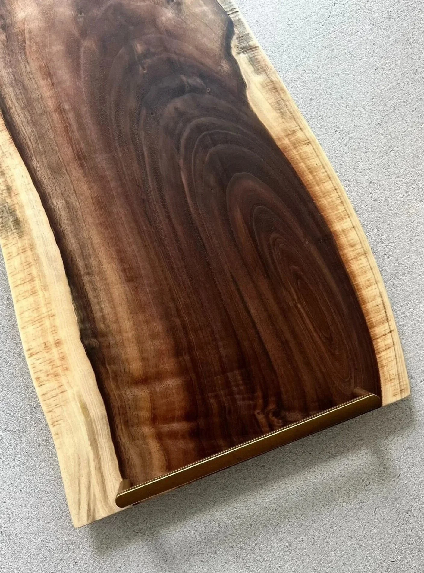Serving Board no. 177 - SOLD