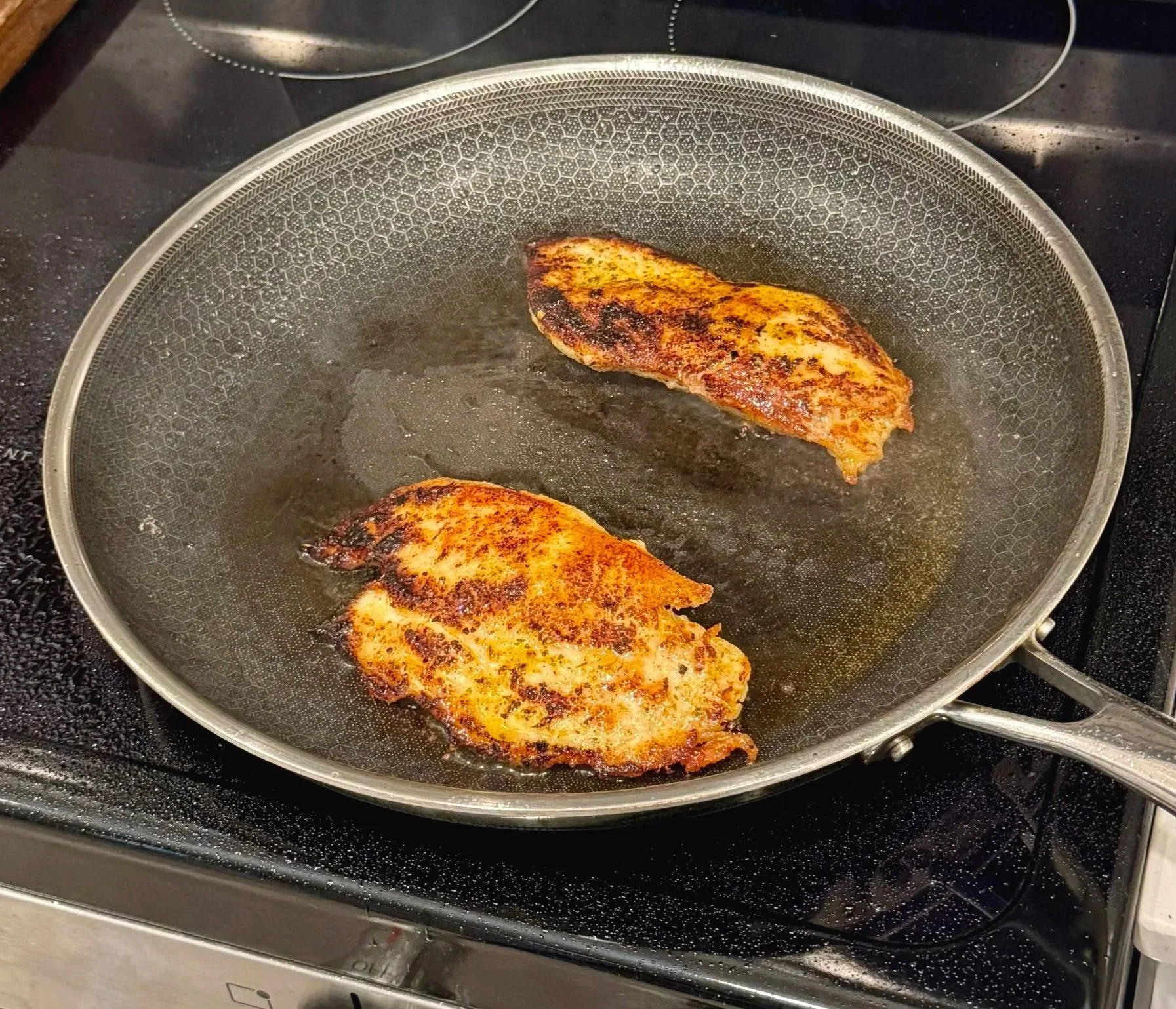 chicken breast sizzling.jpeg