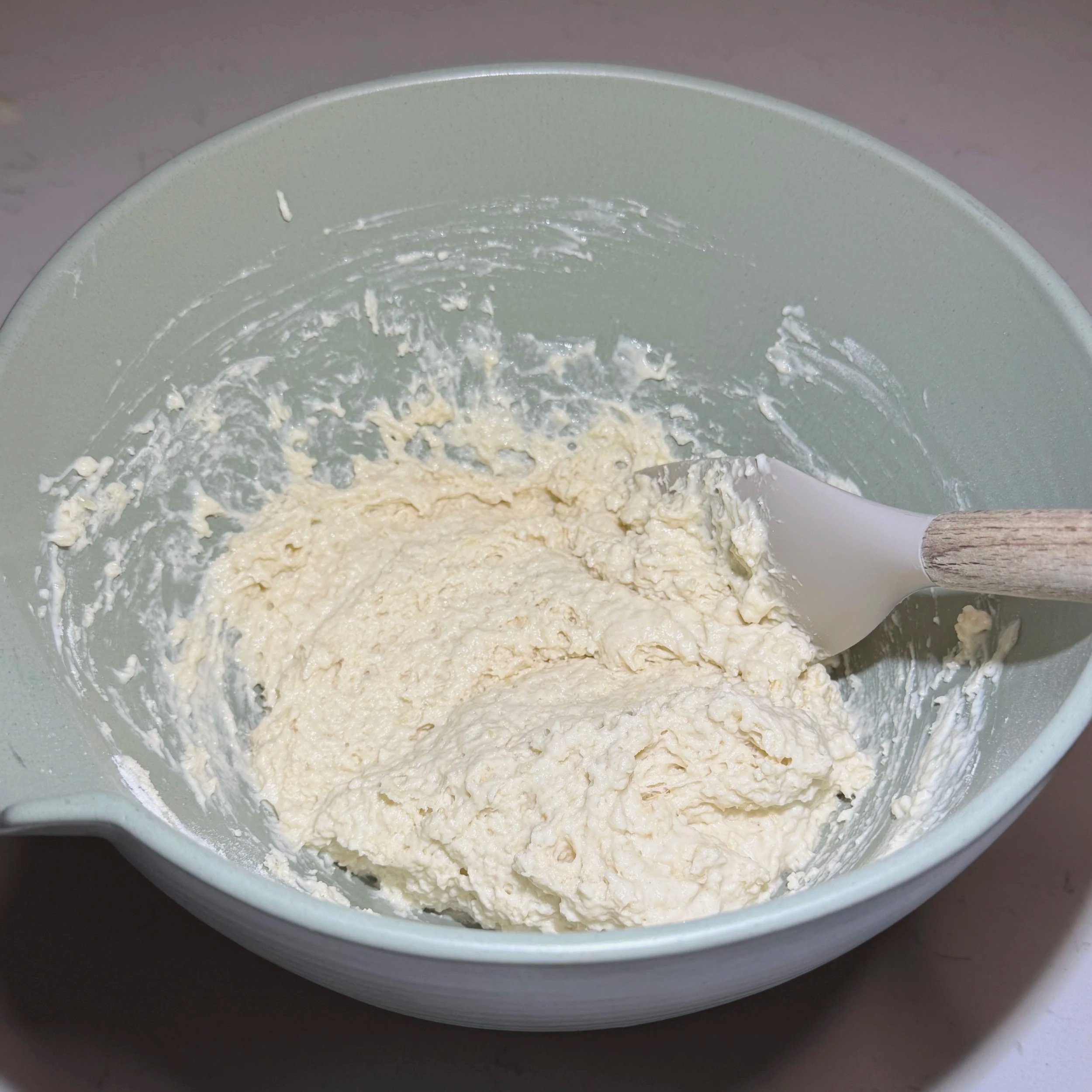 cinnamon-roll-pancake-batter.jpeg