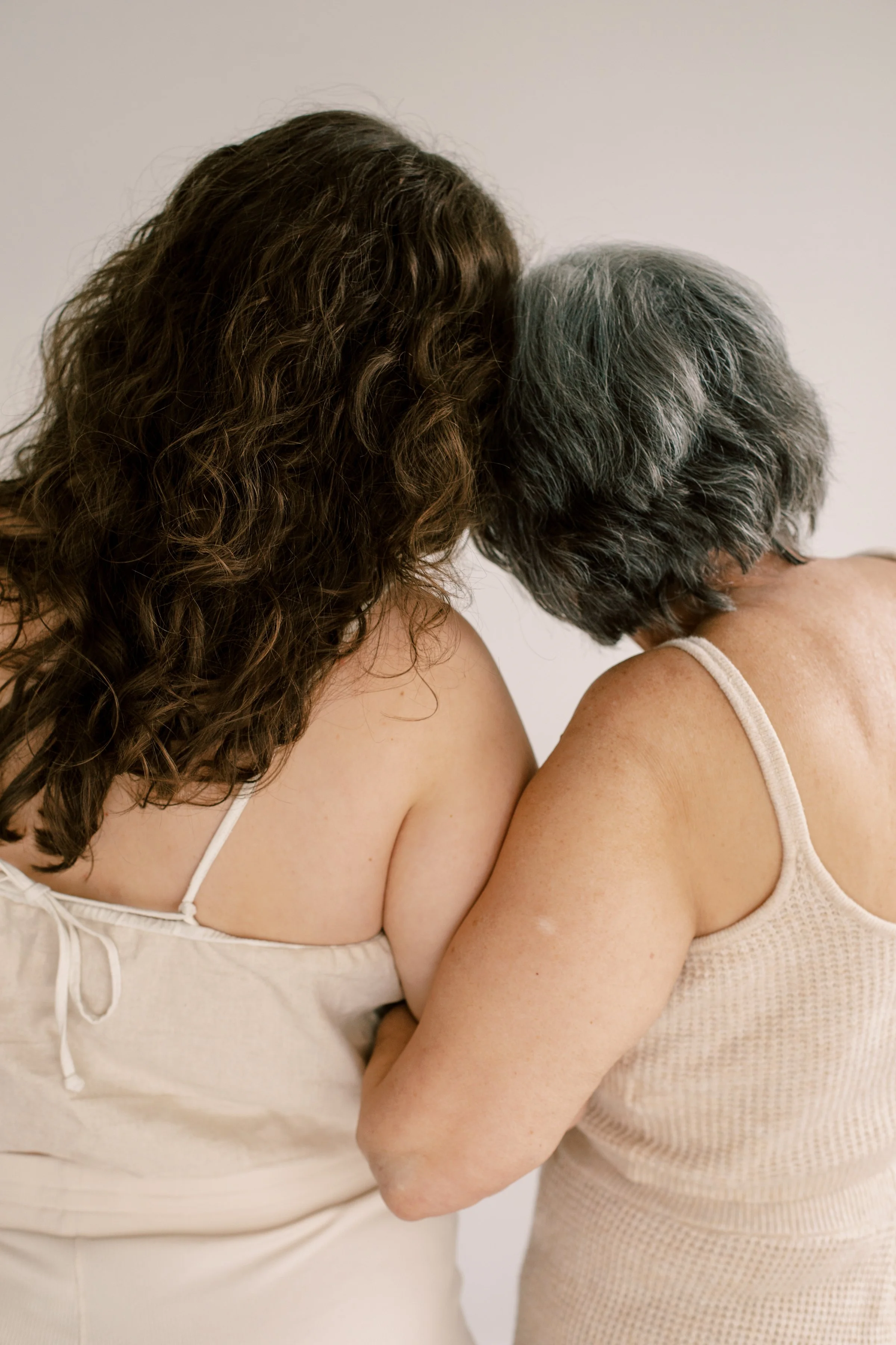 Acupuncture for Menopause Symptoms: Hot Flashes, Sleep &amp; Hormones