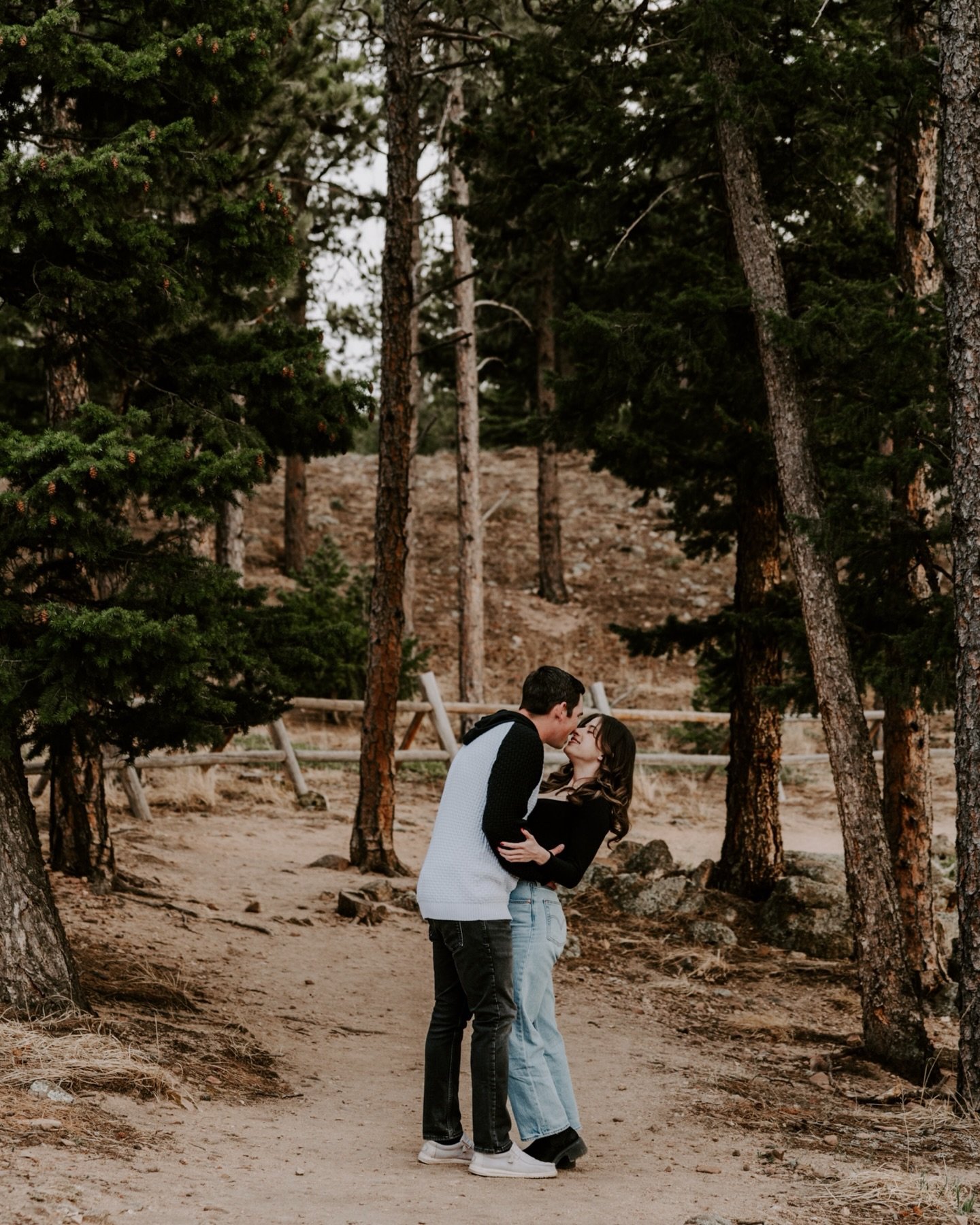 Not having a major life event reason for a session is the best reason to book a shoot! There&rsquo;s zero pressure and it&rsquo;s all about love and having a great time with your partner! 

Denver elopement photographer, Breckenridge elopement, Estes