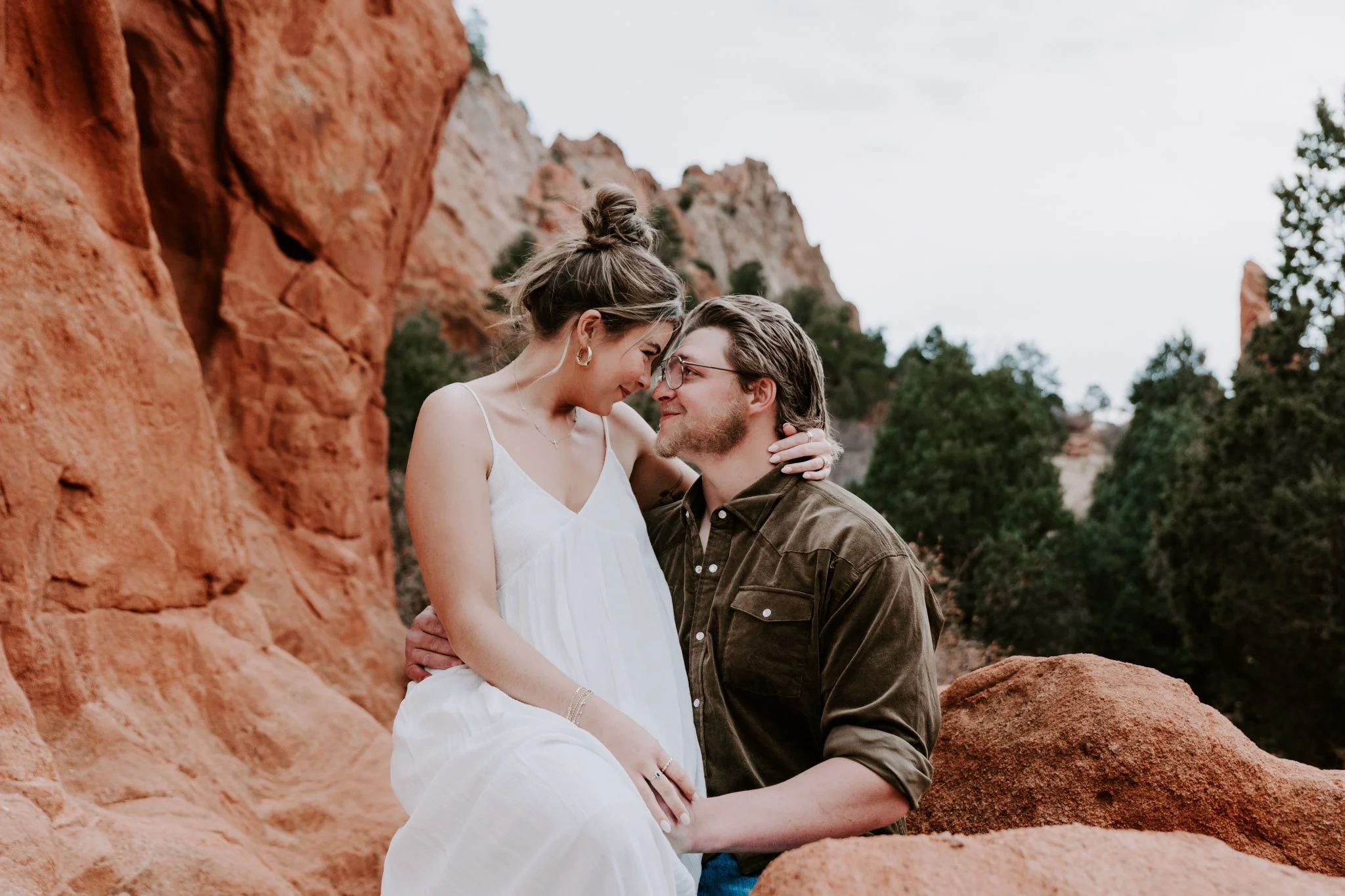 Couple's session in garden of the gods at sunset