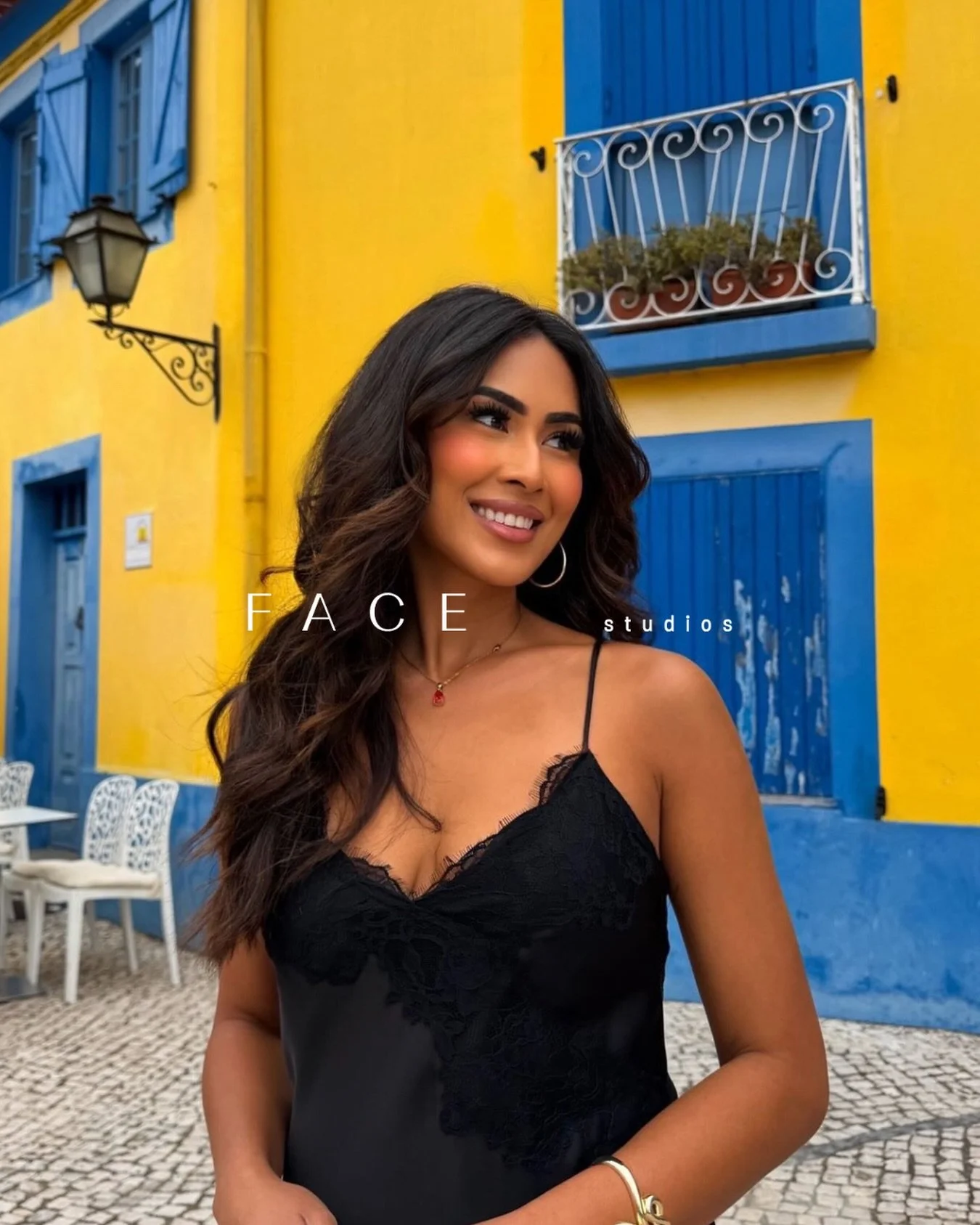 Face Studios poster child 💁🏽&zwj;♀️ @kristinrodrigo - Thanks for always visiting me when you&rsquo;re not travelling the world to get all your favourite treatments 🩷

Get summer and vacation ready! Book below

WWW.FACESTUDIOS.CA