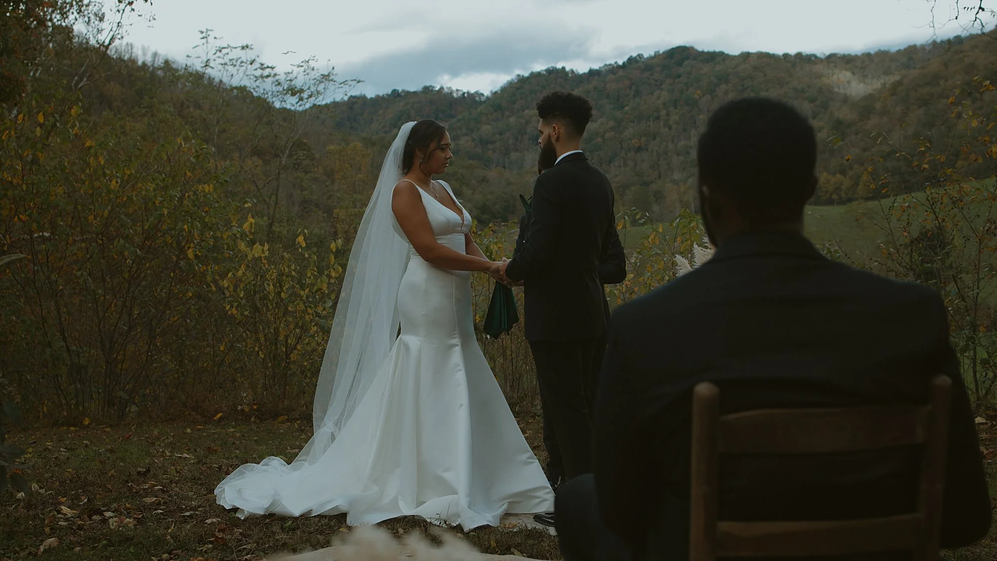 intimate airbnb elopement - 16.jpg