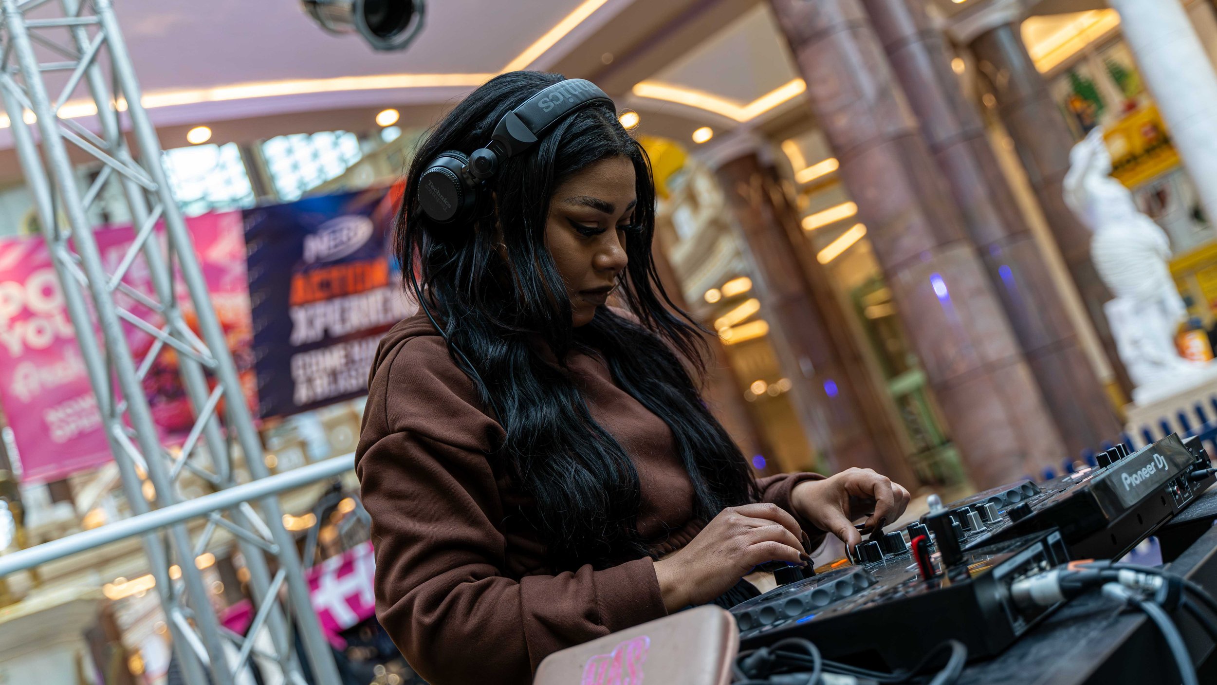 DJ Music