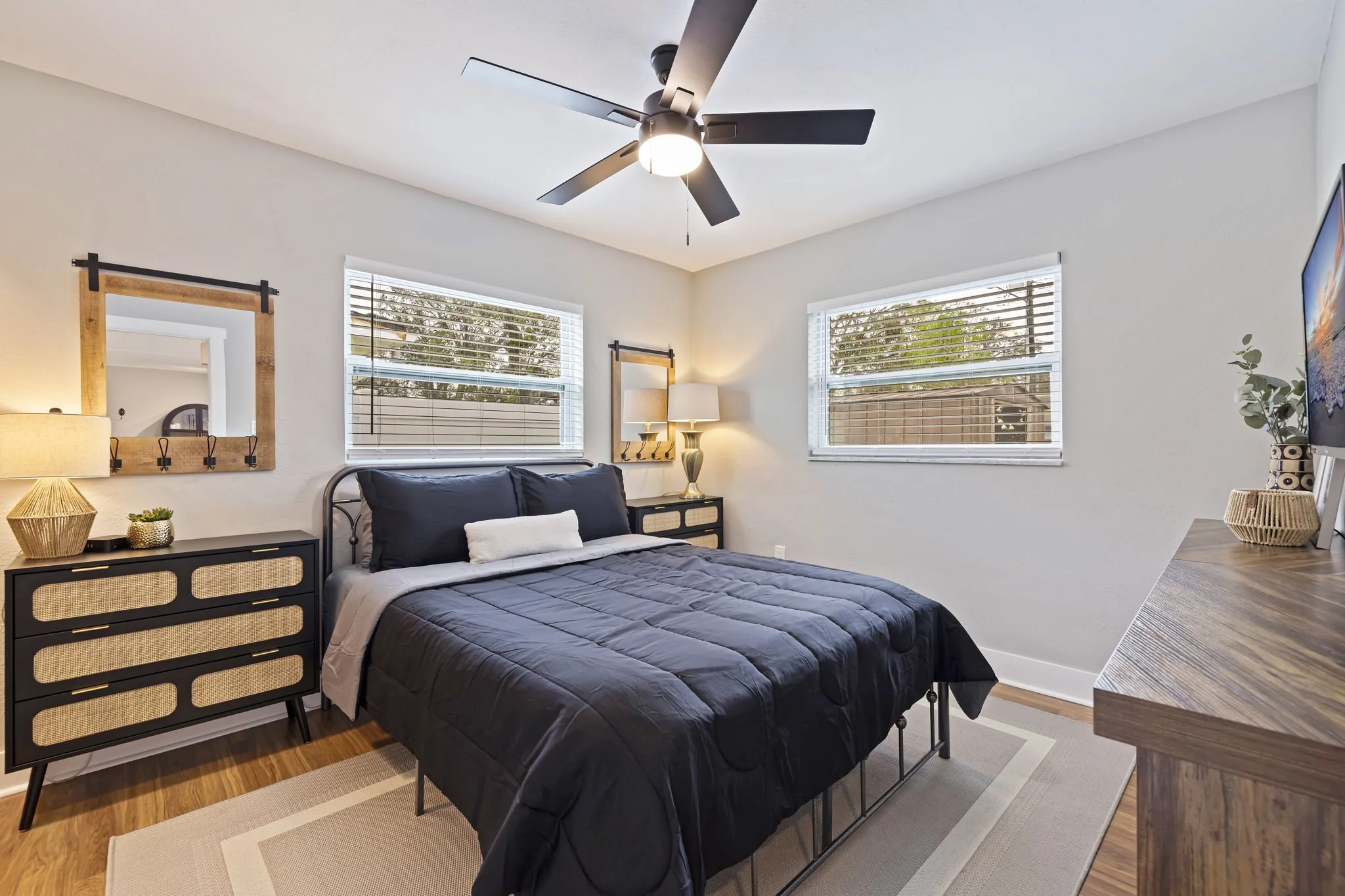 21-web-or-mls-AB3_4370 82nd Ave N-21.jpg