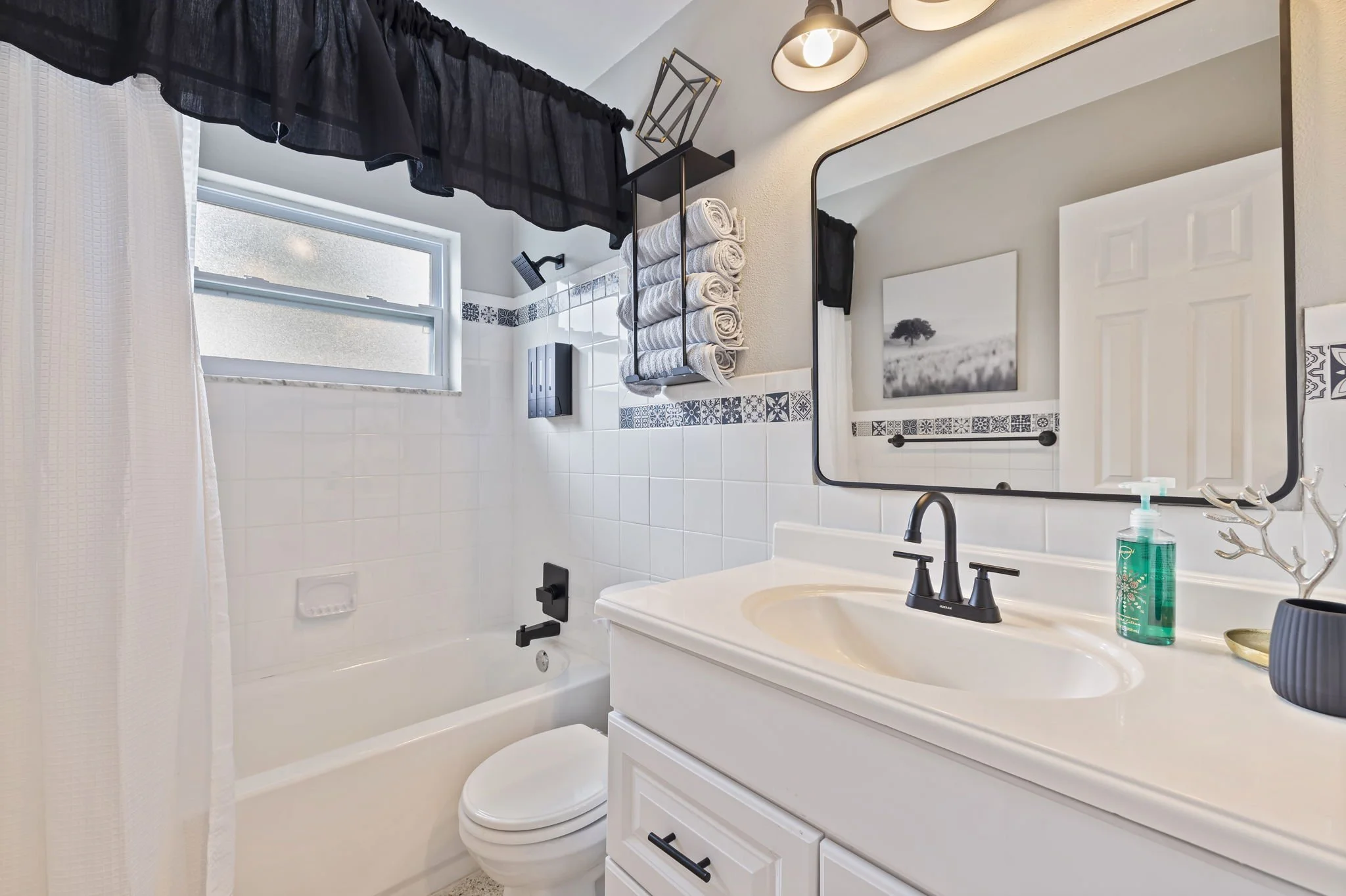 24-web-or-mls-AB3_4370 82nd Ave N-24.jpg