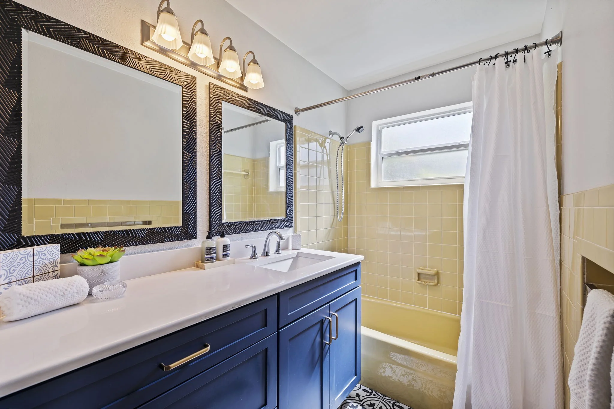 25-web-or-mls-AB3_29702 66th Way N-25.jpg