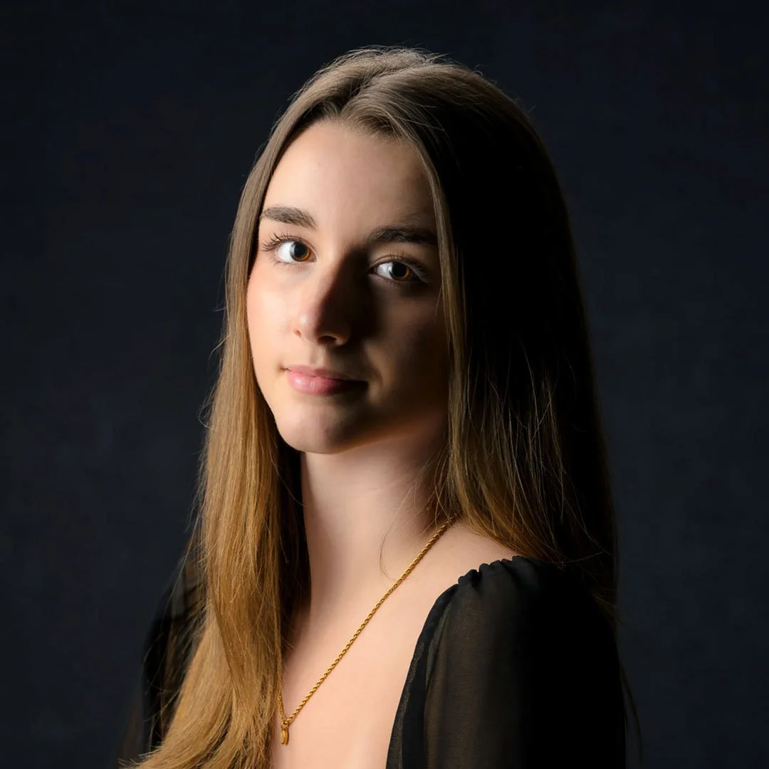 Contemporary studio portrait of a young woman photographed in Vilamoura