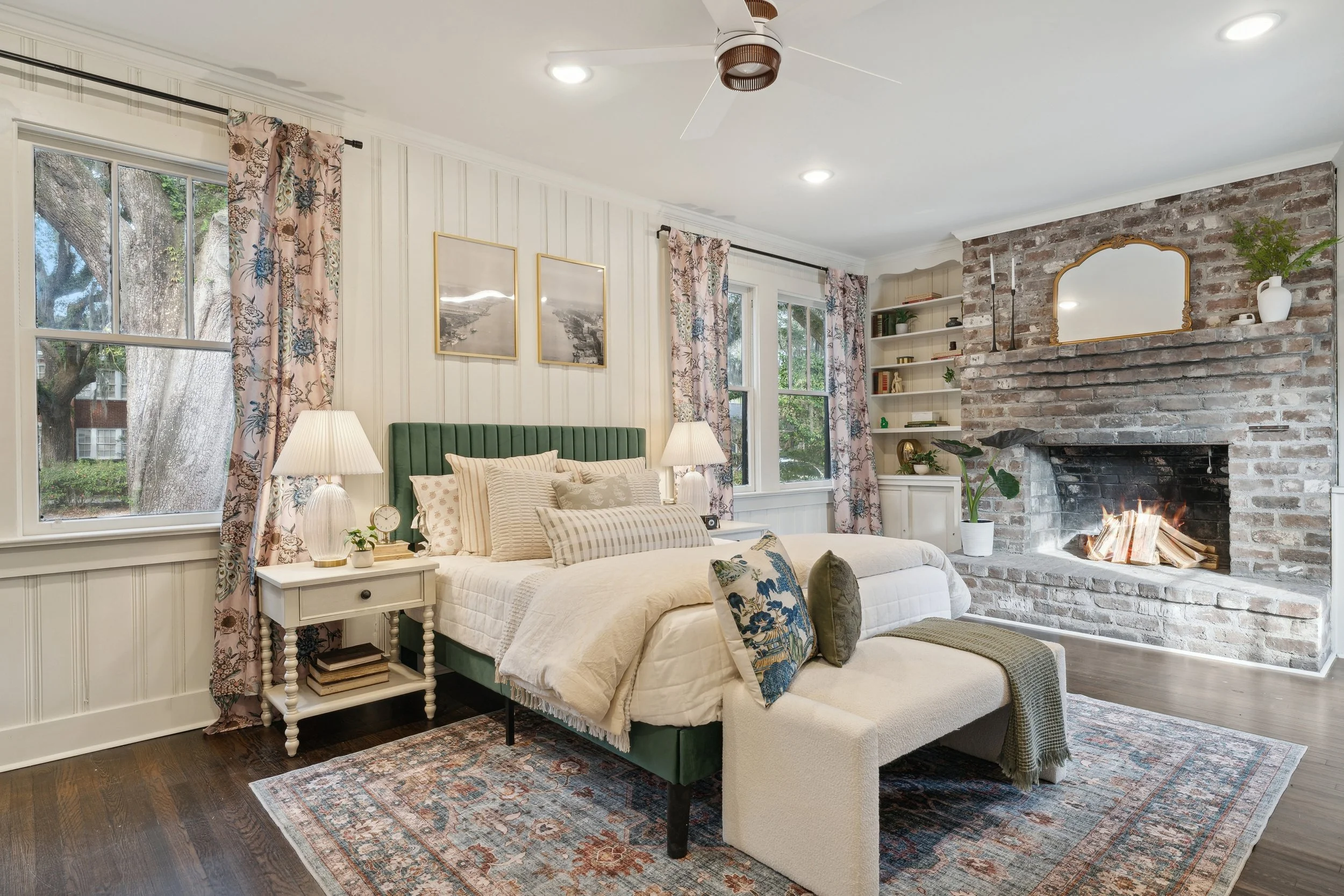 27-301-Washington-Ave-Savannah-GA-31405-WindowStill-05.jpg