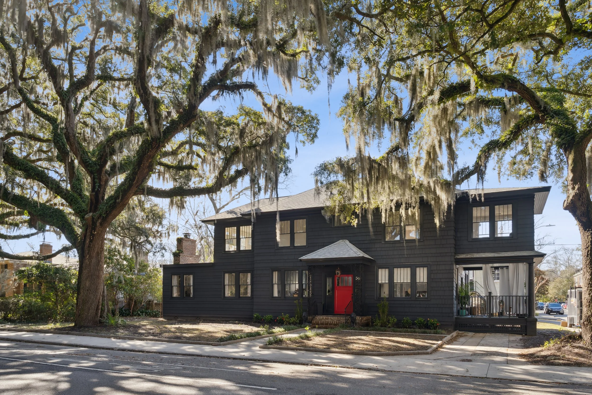 52-301-Washington-Ave-Savannah-GA-31405-WindowStill-35.jpg