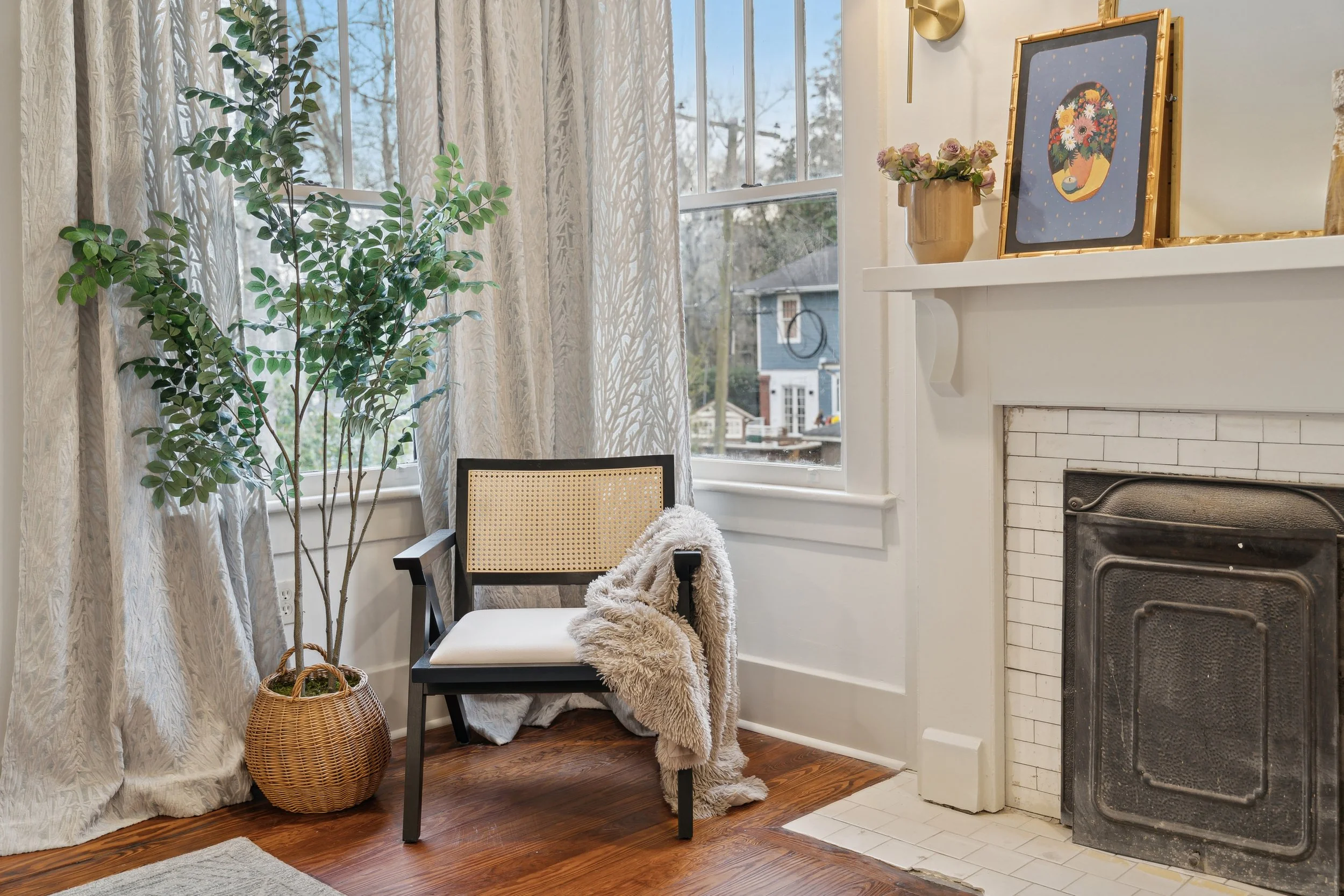 39-301-Washington-Ave-Savannah-GA-31405-WindowStill-39.jpg