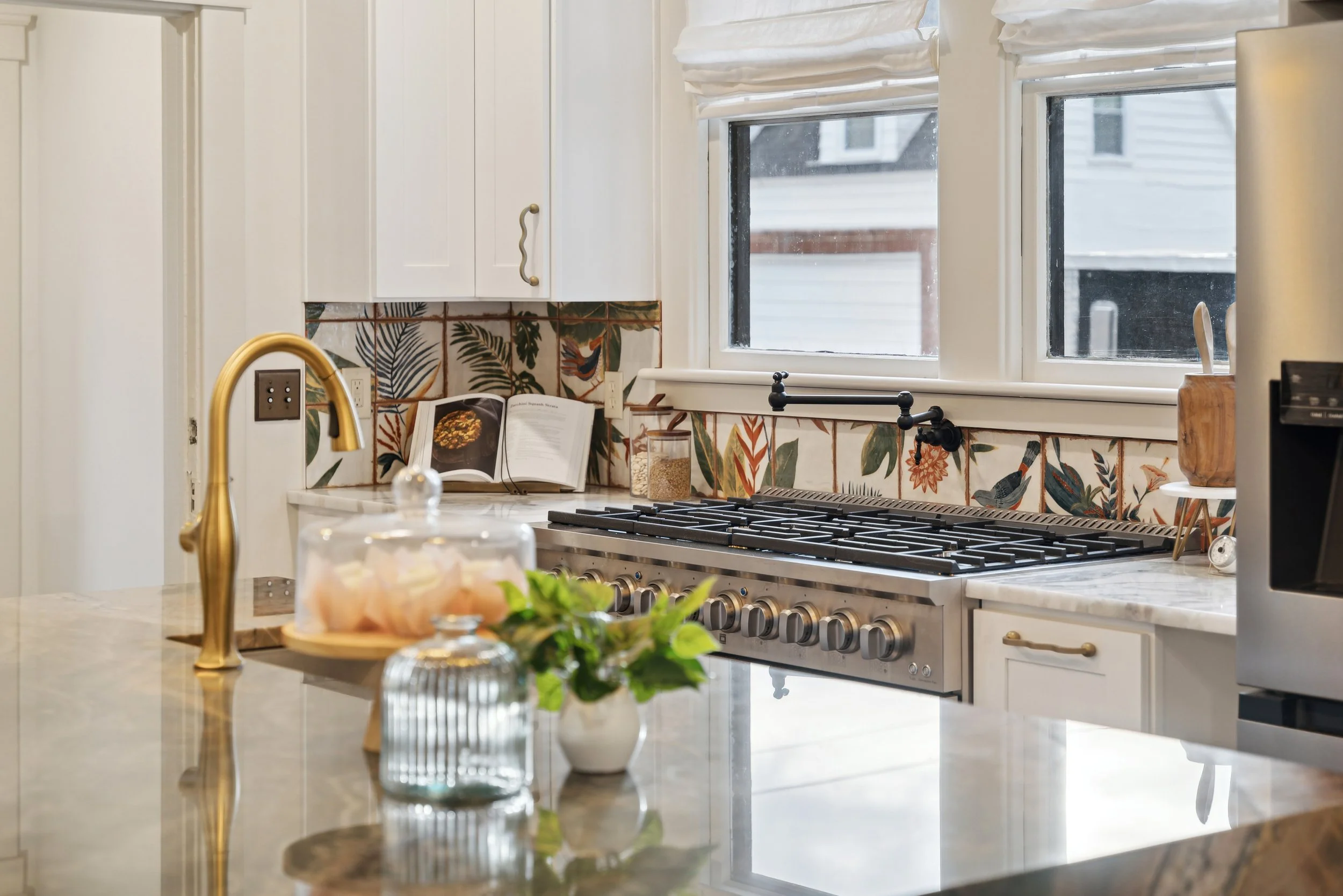 44-301-Washington-Ave-Savannah-GA-31405-WindowStill-44.jpg