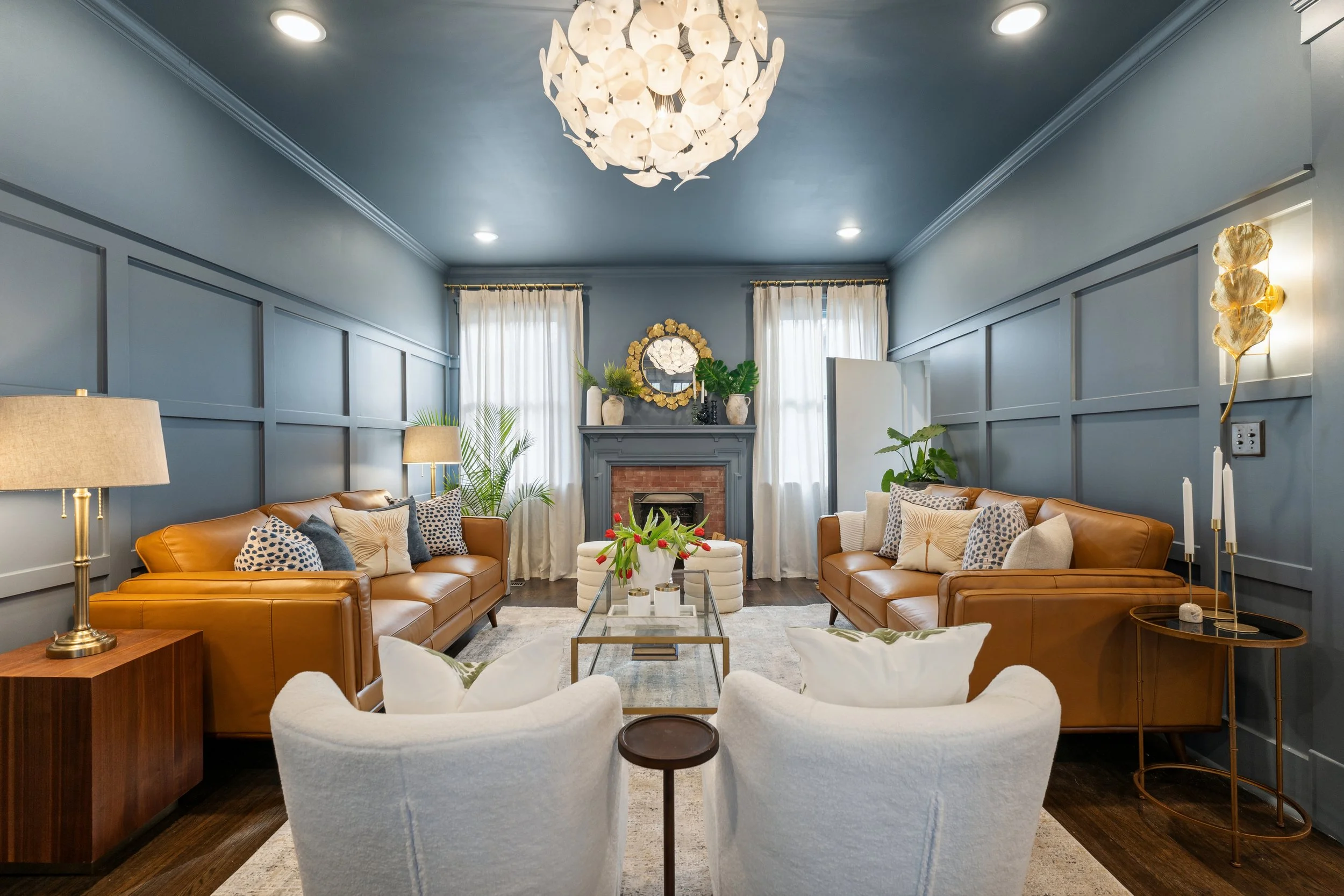 20-301-Washington-Ave-Savannah-GA-31405-WindowStill-09.jpg