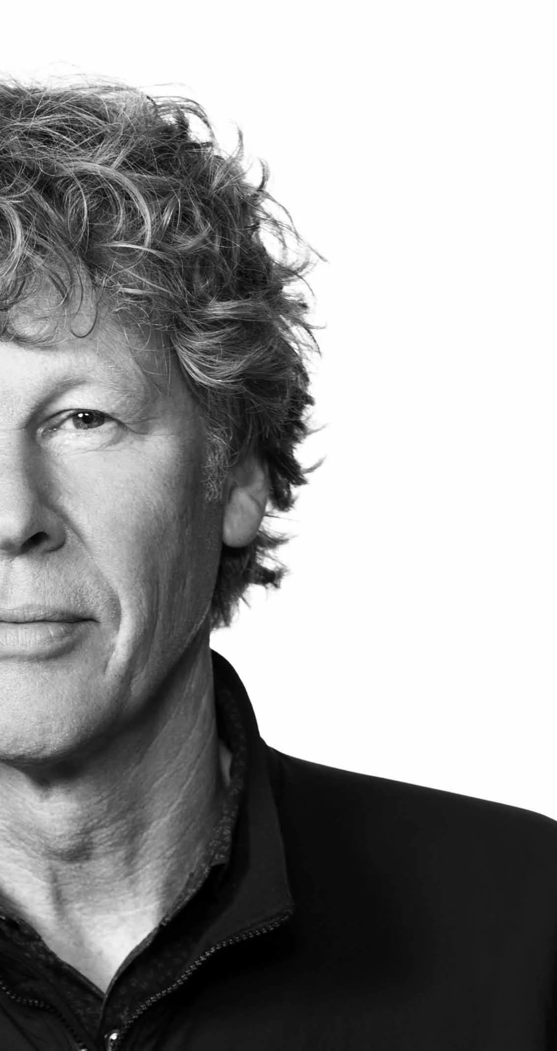 Portrait of Alfred van Elk, an experienced industrial designer based in the Netherlands