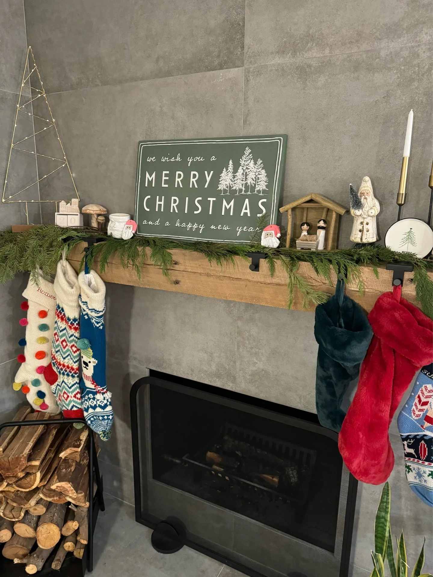 🎄 Holiday Closure Notice 🎄

Our shop will be closed for the holidays from December 21st-January 1st and will reopen on Friday, January 2nd.

During this time, our team will be taking a well-deserved break to spend time with family and loved ones. E