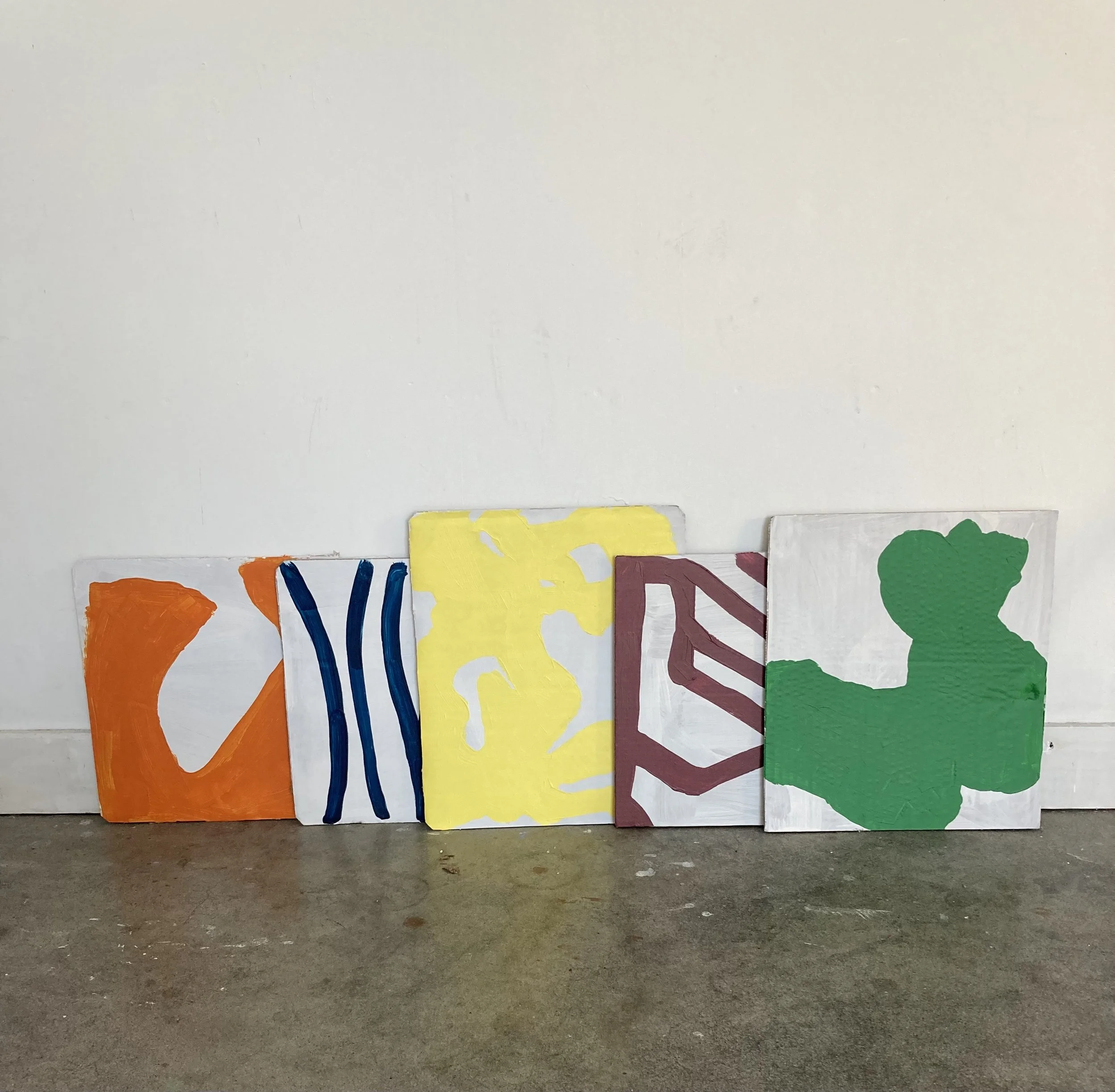 Title: Round Plays With Straight.  Medium: Mixed Media. Size: Variable.