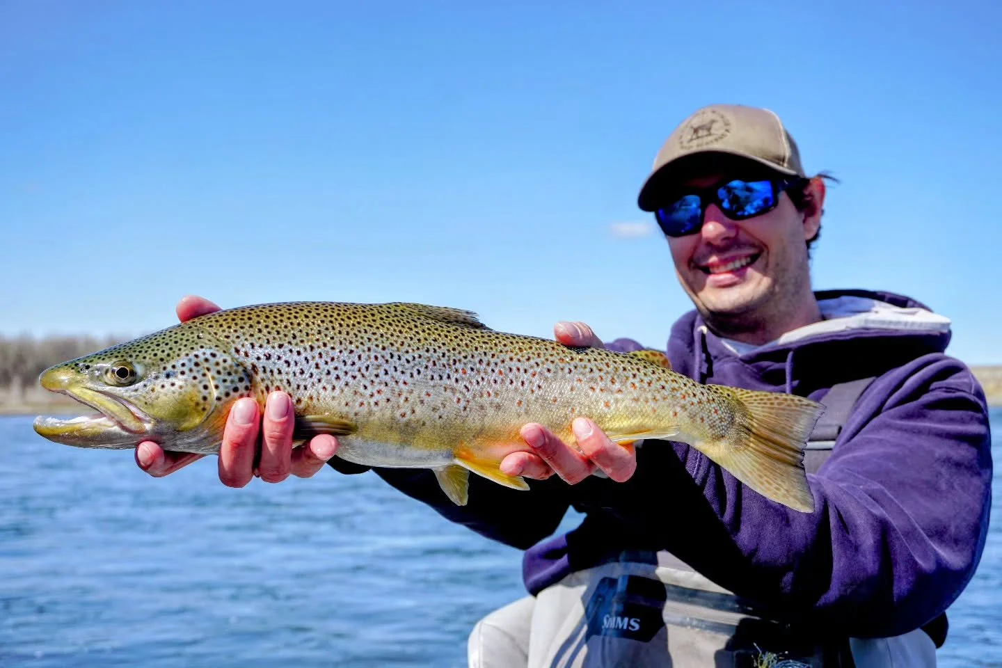 Happy Birthday to @phenn777 and a big congratulations to him landing this incredible brown on the Yellowstone River. 
.
.
.
#flyfishing #orvis #orvisflyfishing