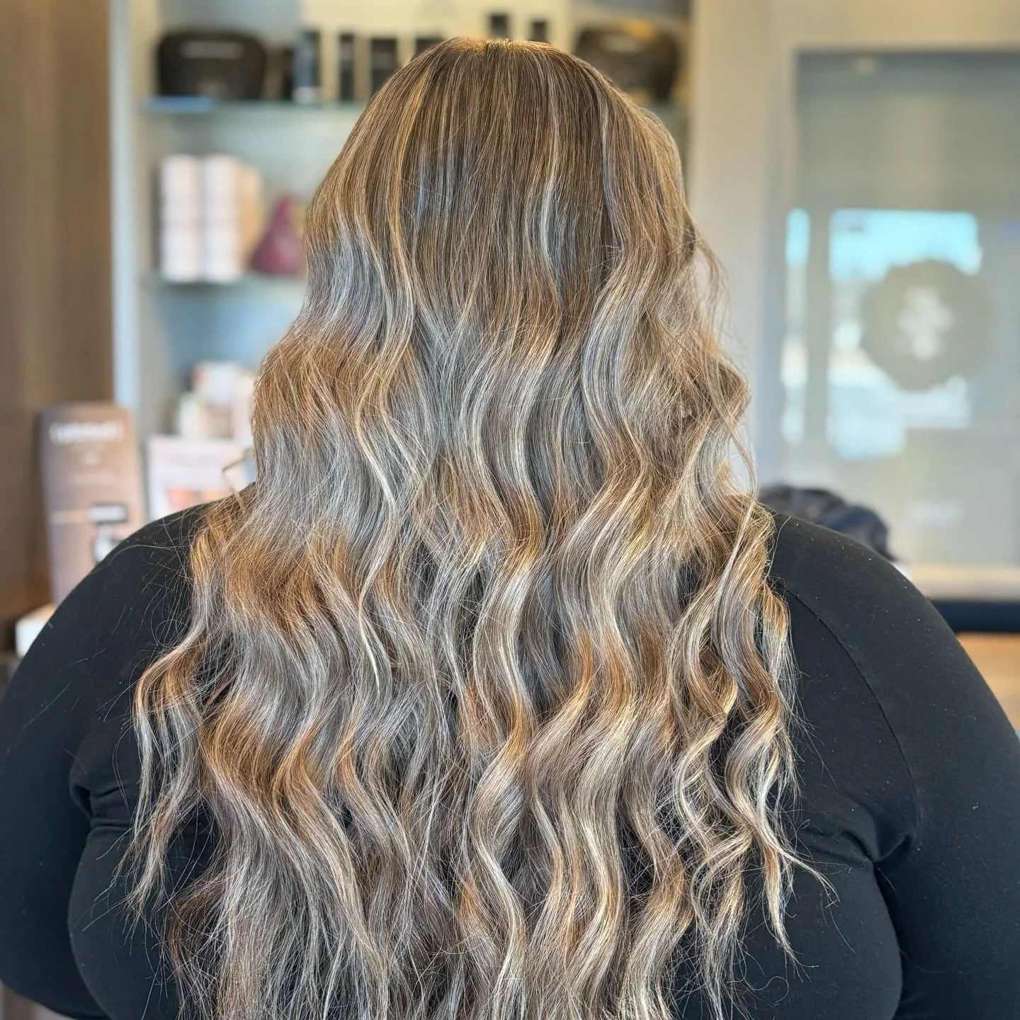 Transformation Done by Gracie!!! 🤩 

#transformation #salon #centralpa #717