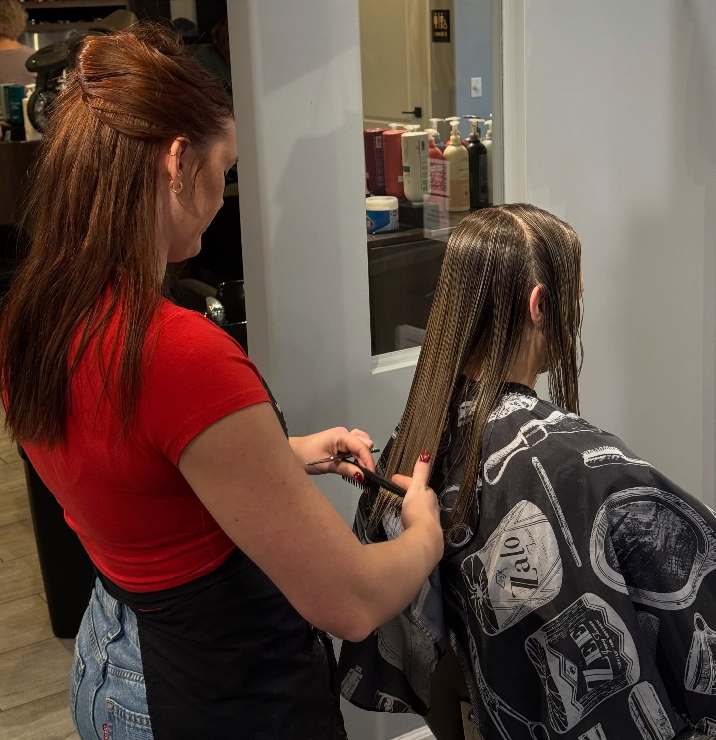 Spring cleaning 👀💌 

BOOK NOW!!!!! 

#expressionsbytanya #haircut #centralpa