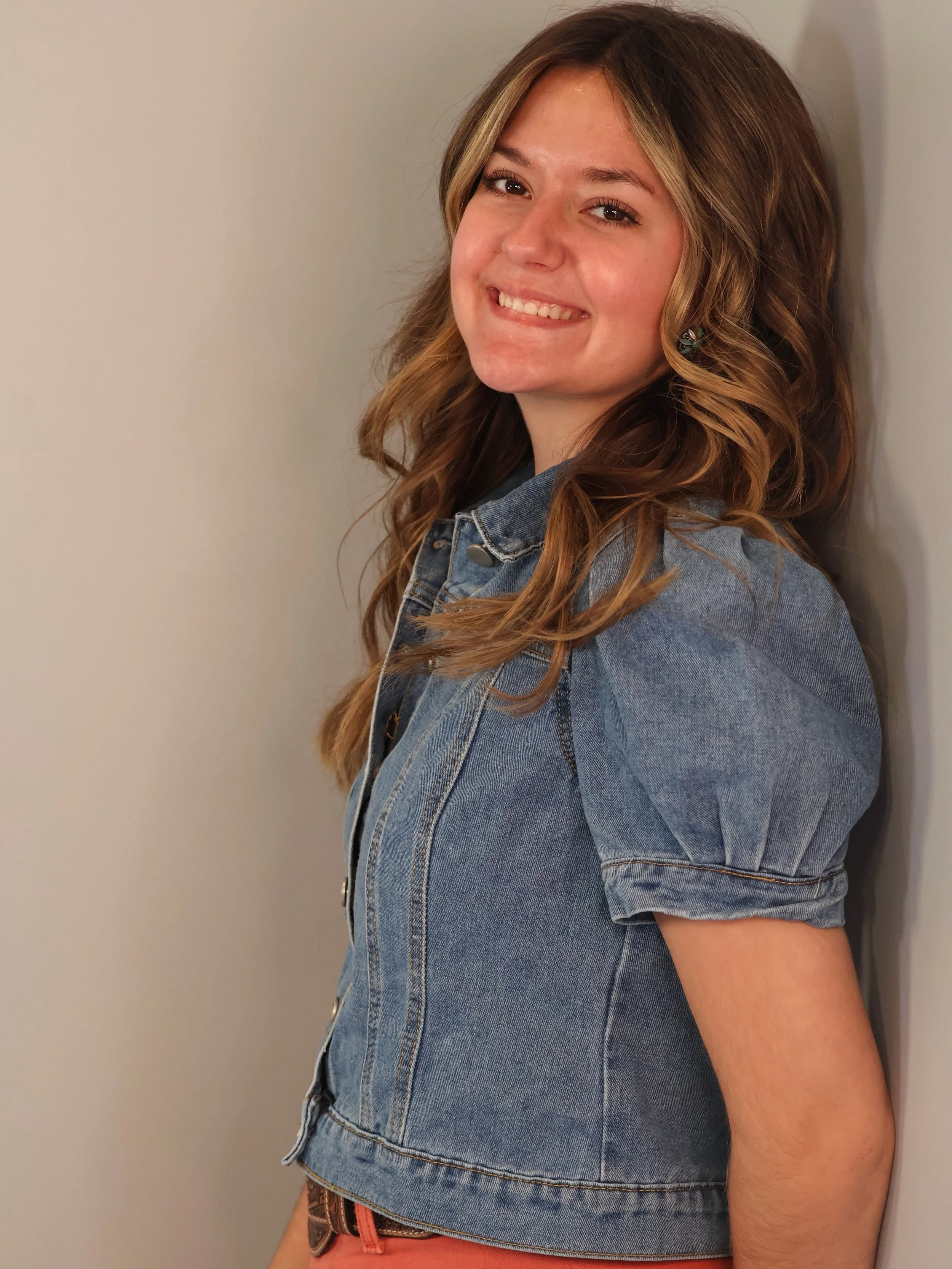 Happy 21st Birthday to our sweet Maci! 🥂✨

You bring so much light, laughter, and positive energy into our workspace, and it&rsquo;s such a joy to watch you grow into the amazing person and stylist you are. We&rsquo;re so lucky to have you!!!!

Chee