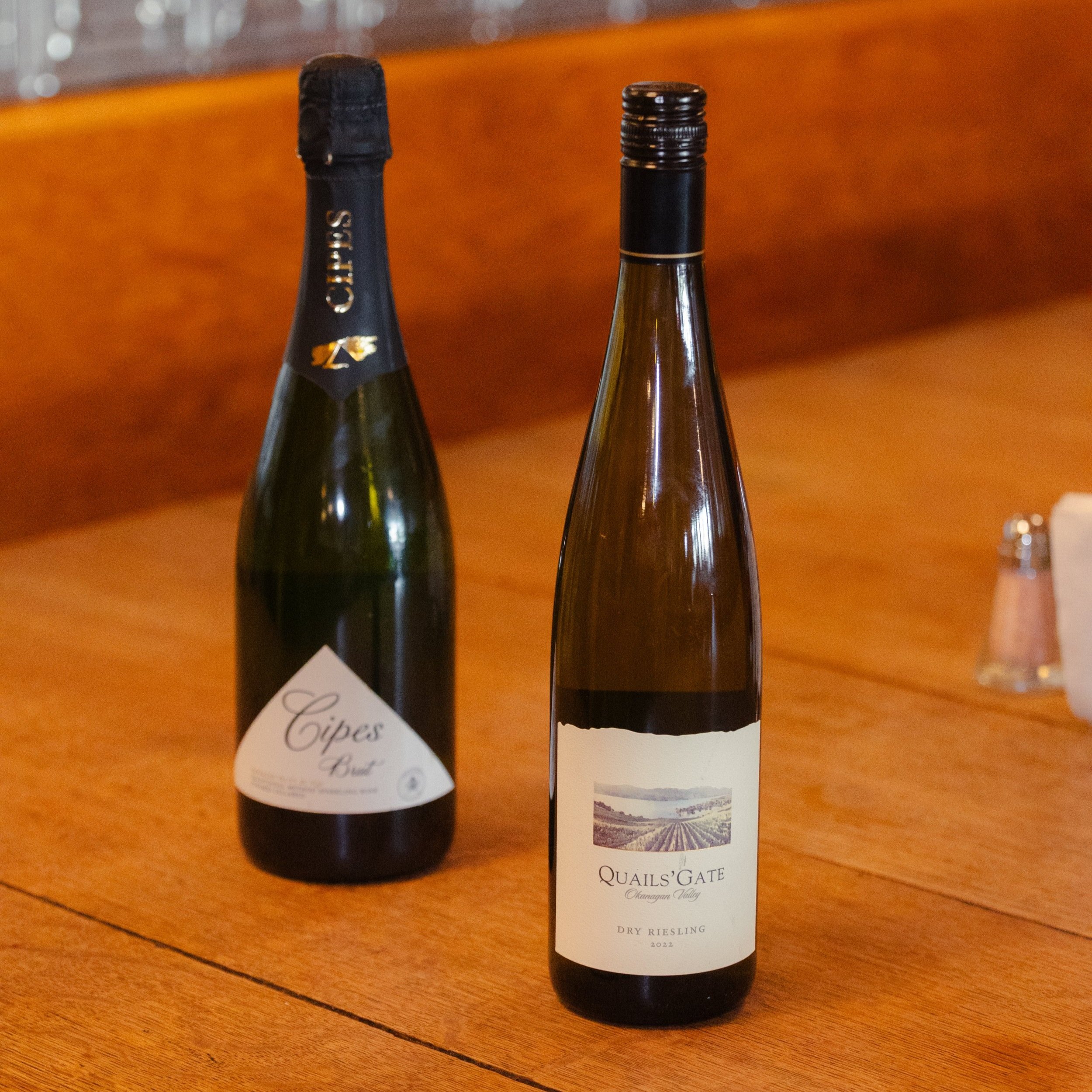 Snowshoe Sam's Exterior