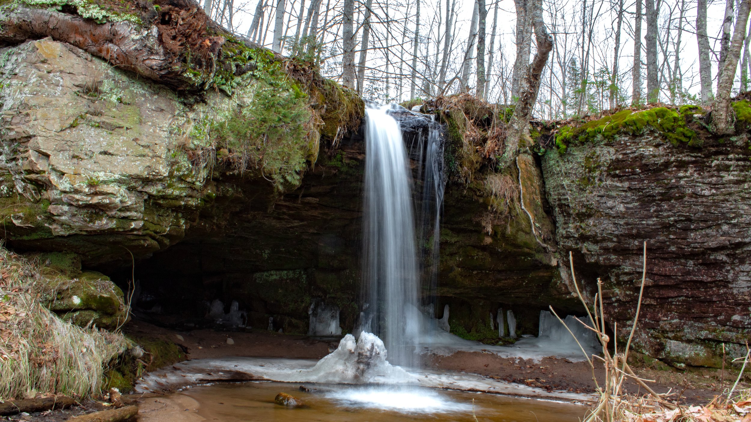 Scotts Falls