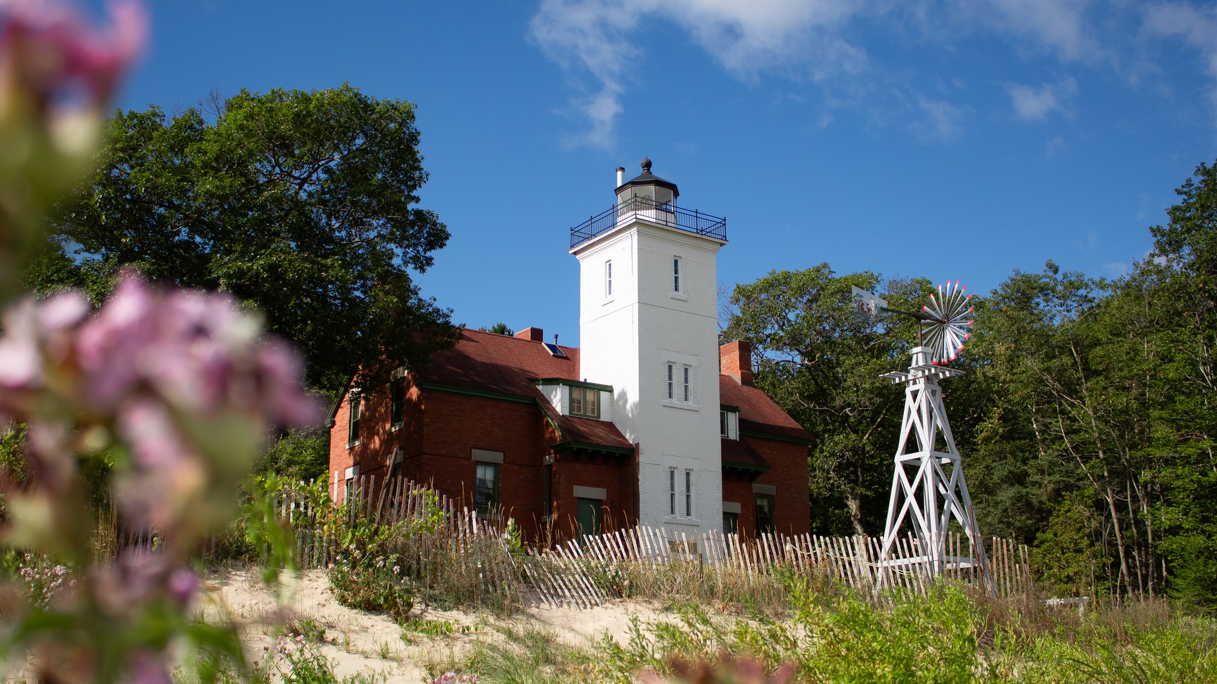 40 Mile Point Lighthouse