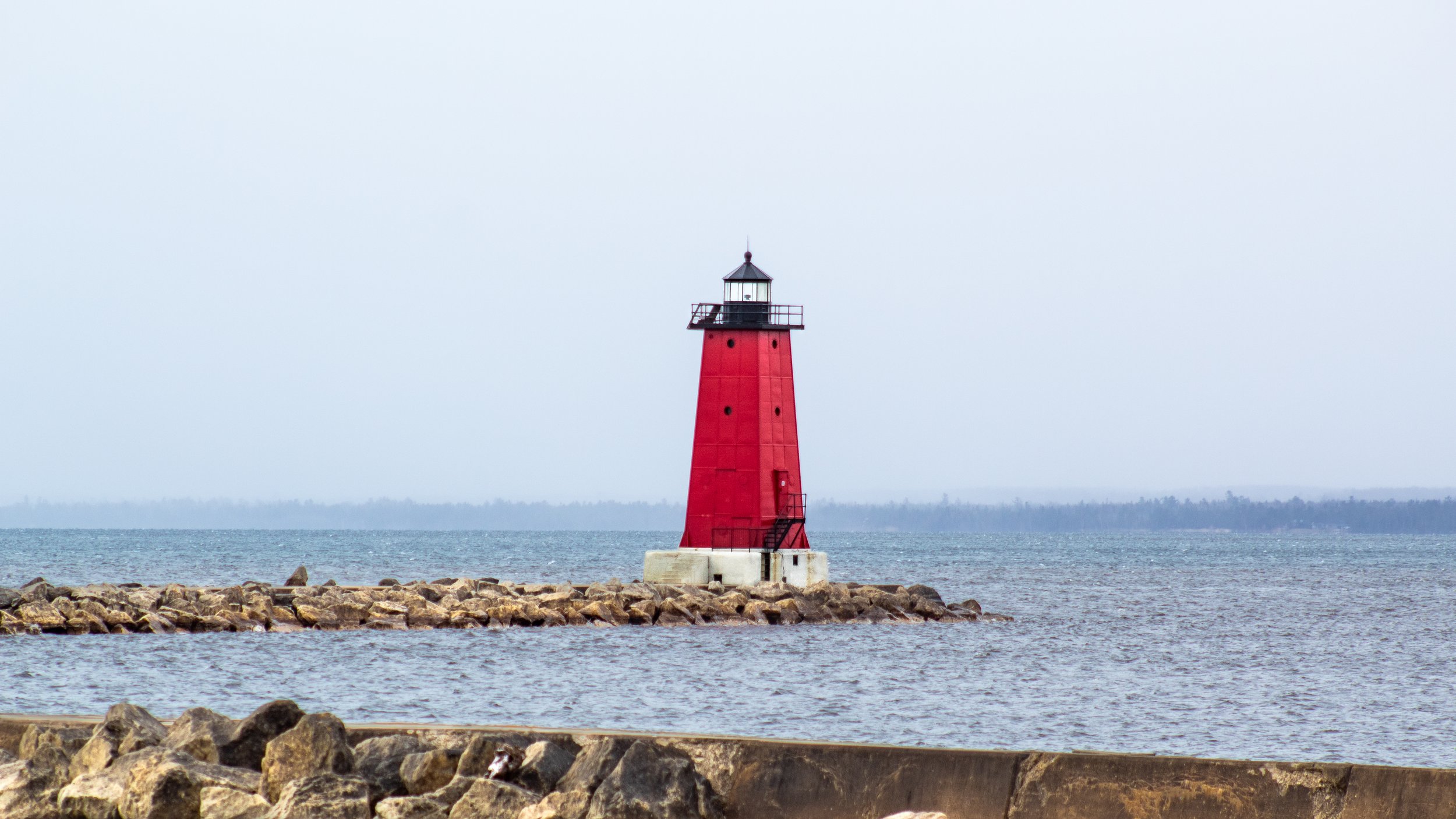 Manistique East Breakwater Lighthouse