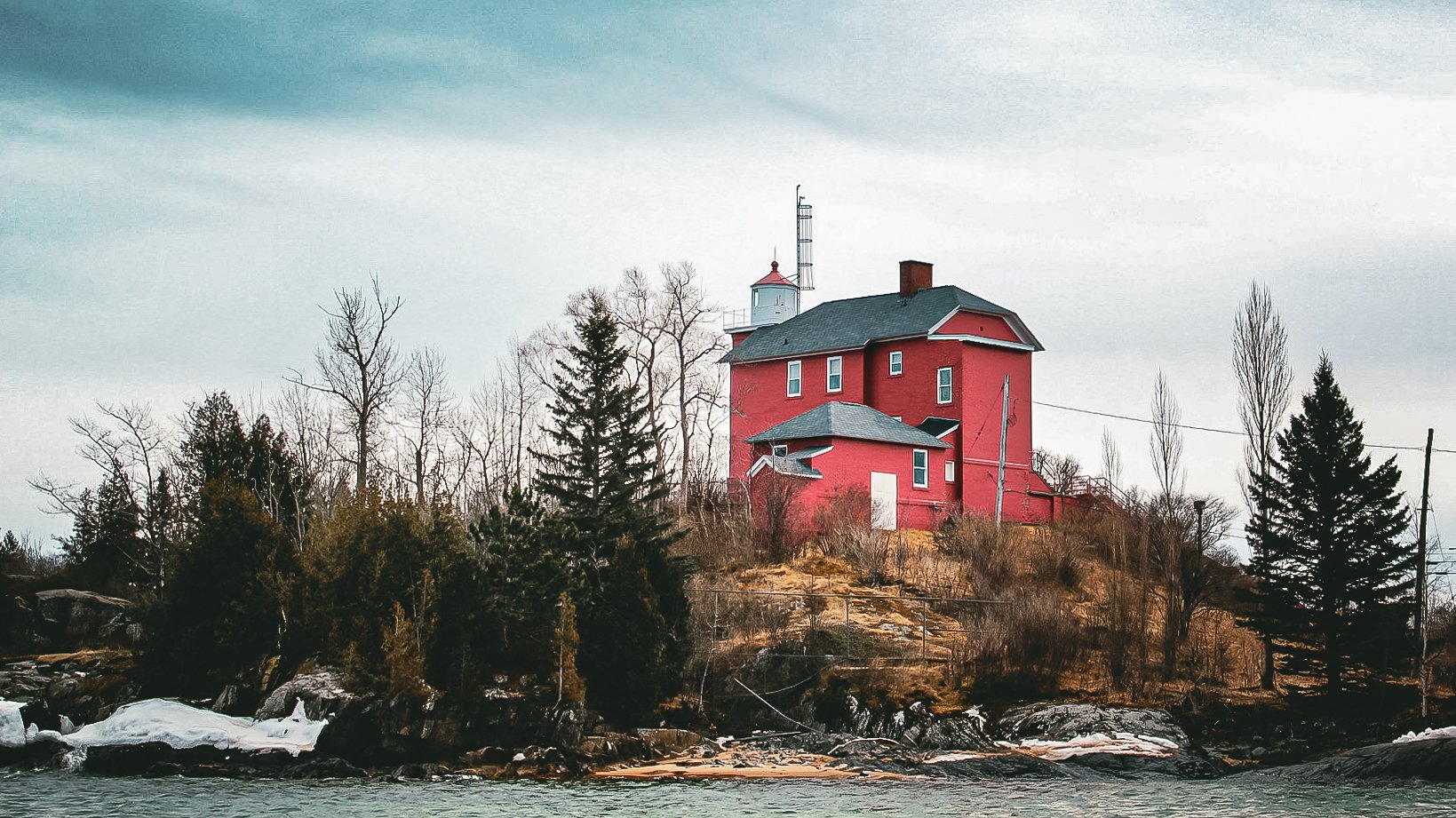 Marquette Harbor Lighthouse