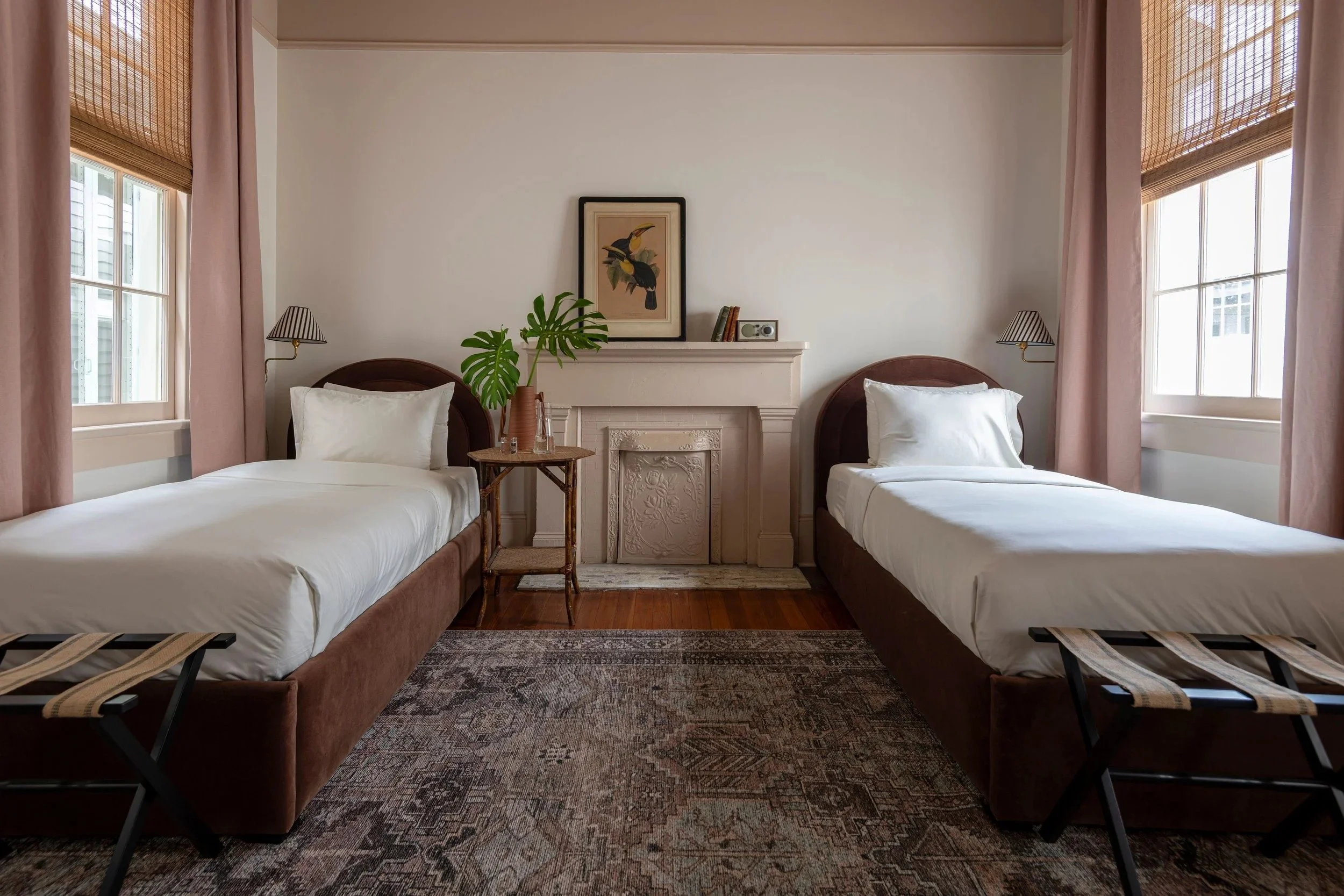 imgi_237_DV_Lyra_bedroom_3_-006.jpg