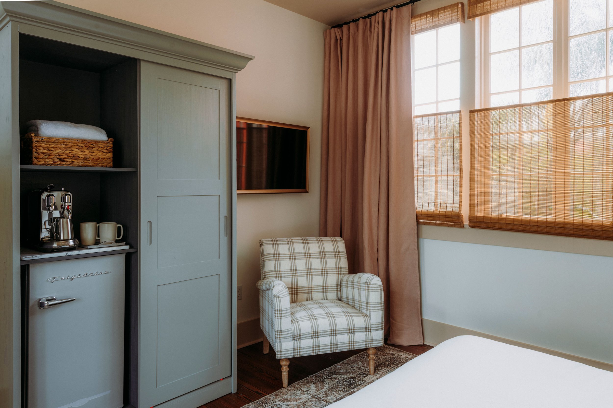 DV_Lyra_bedroom_4-010.jpg