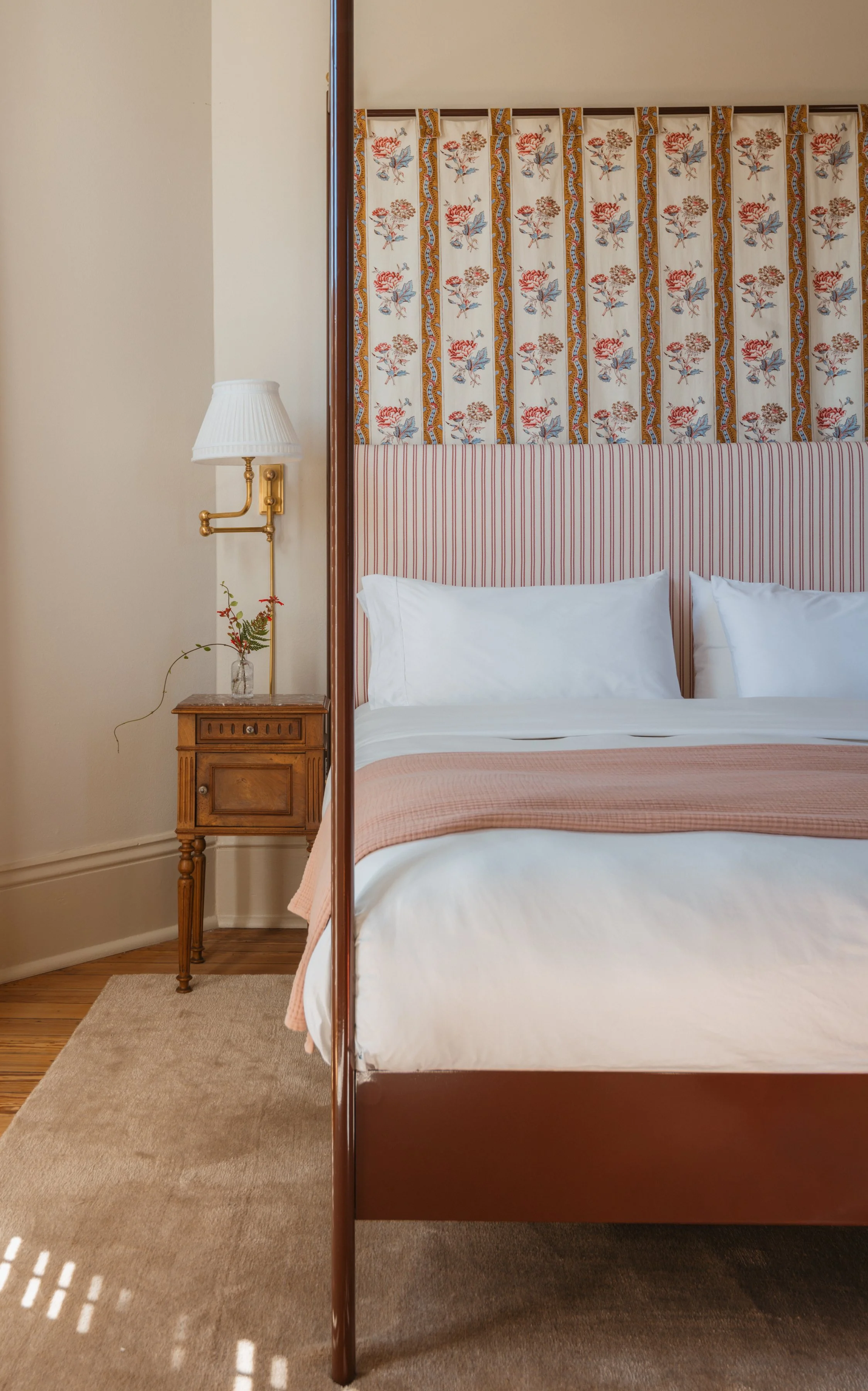 DV_camp_street_bedroom_1_-023.jpg
