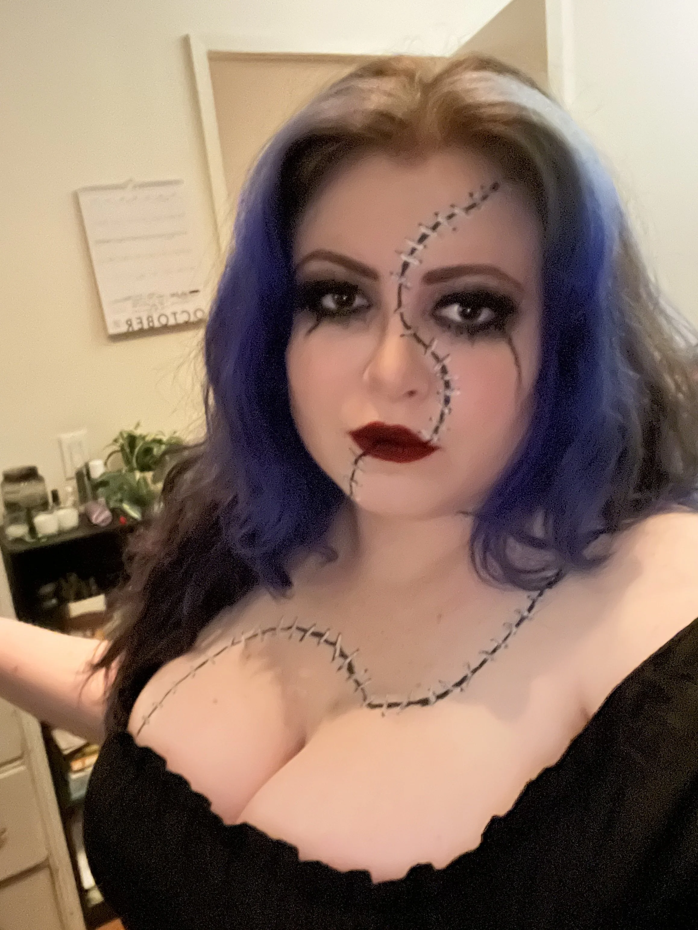 Delores from Beetlejuice 2 Cosplay
